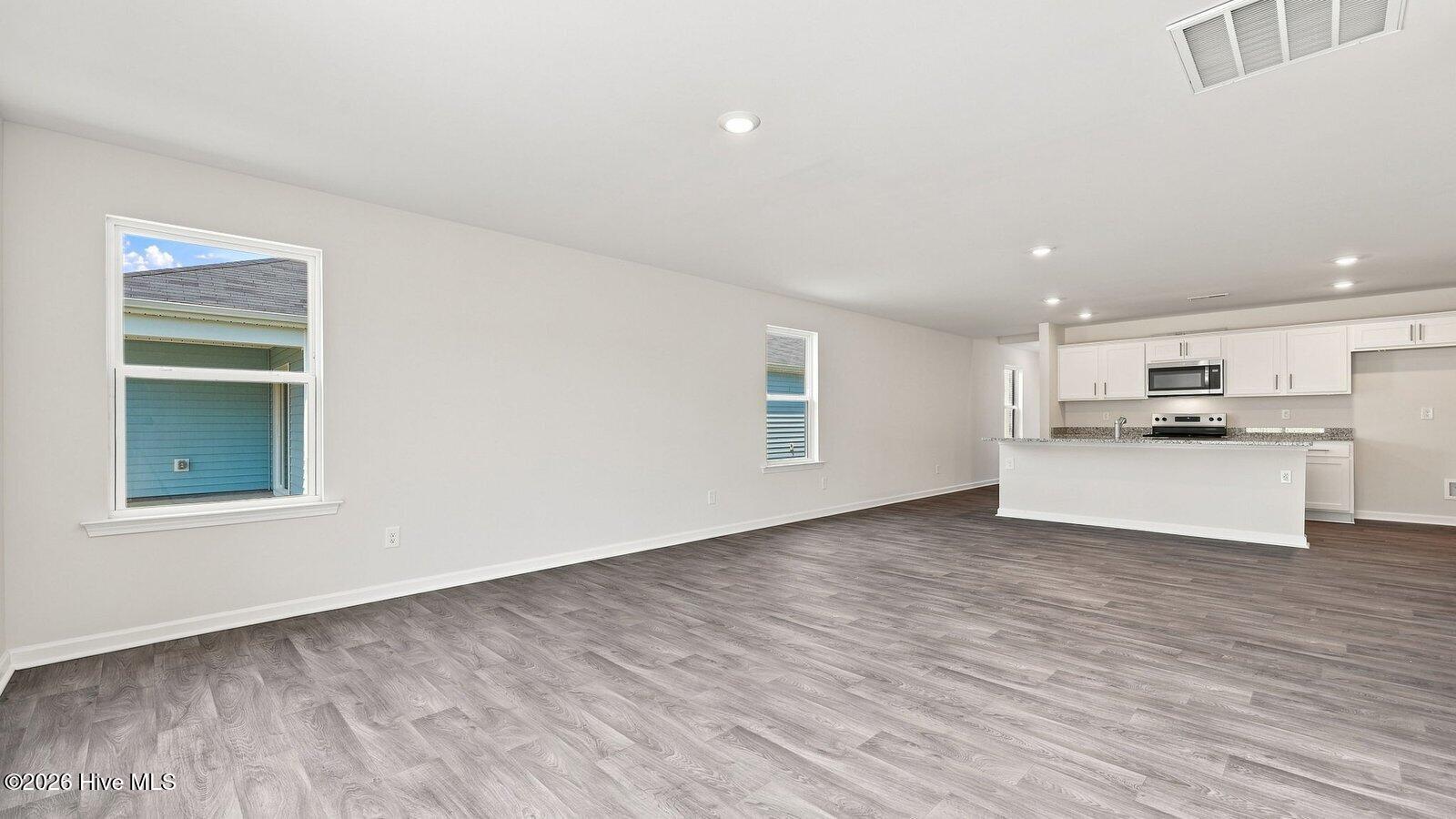2116 Montalvan Drive Property Photo 15