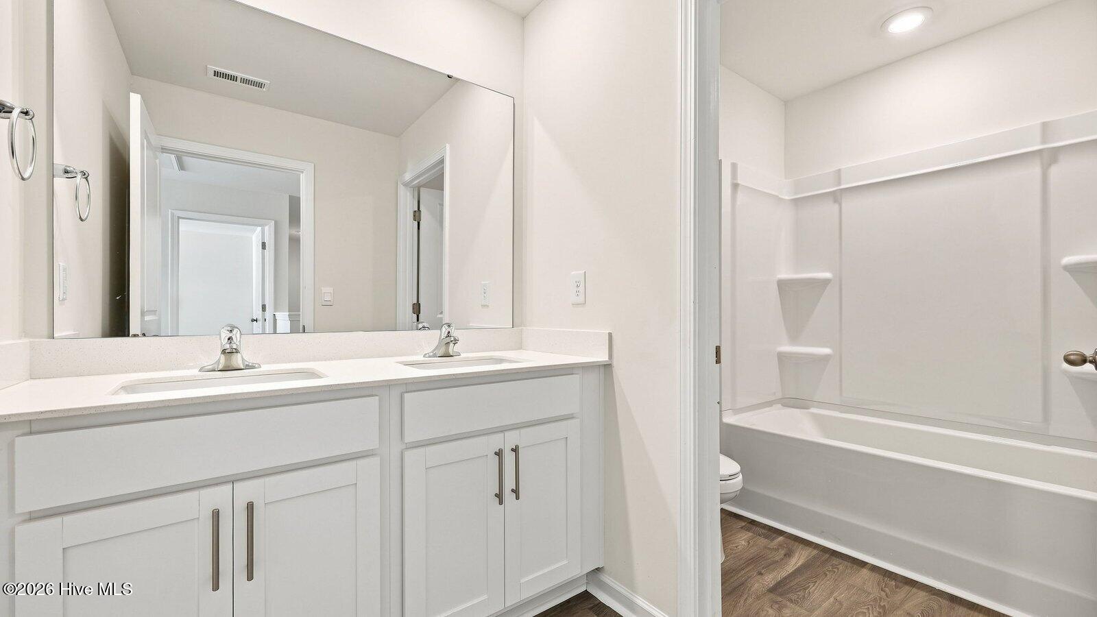 2116 Montalvan Drive Property Photo 40