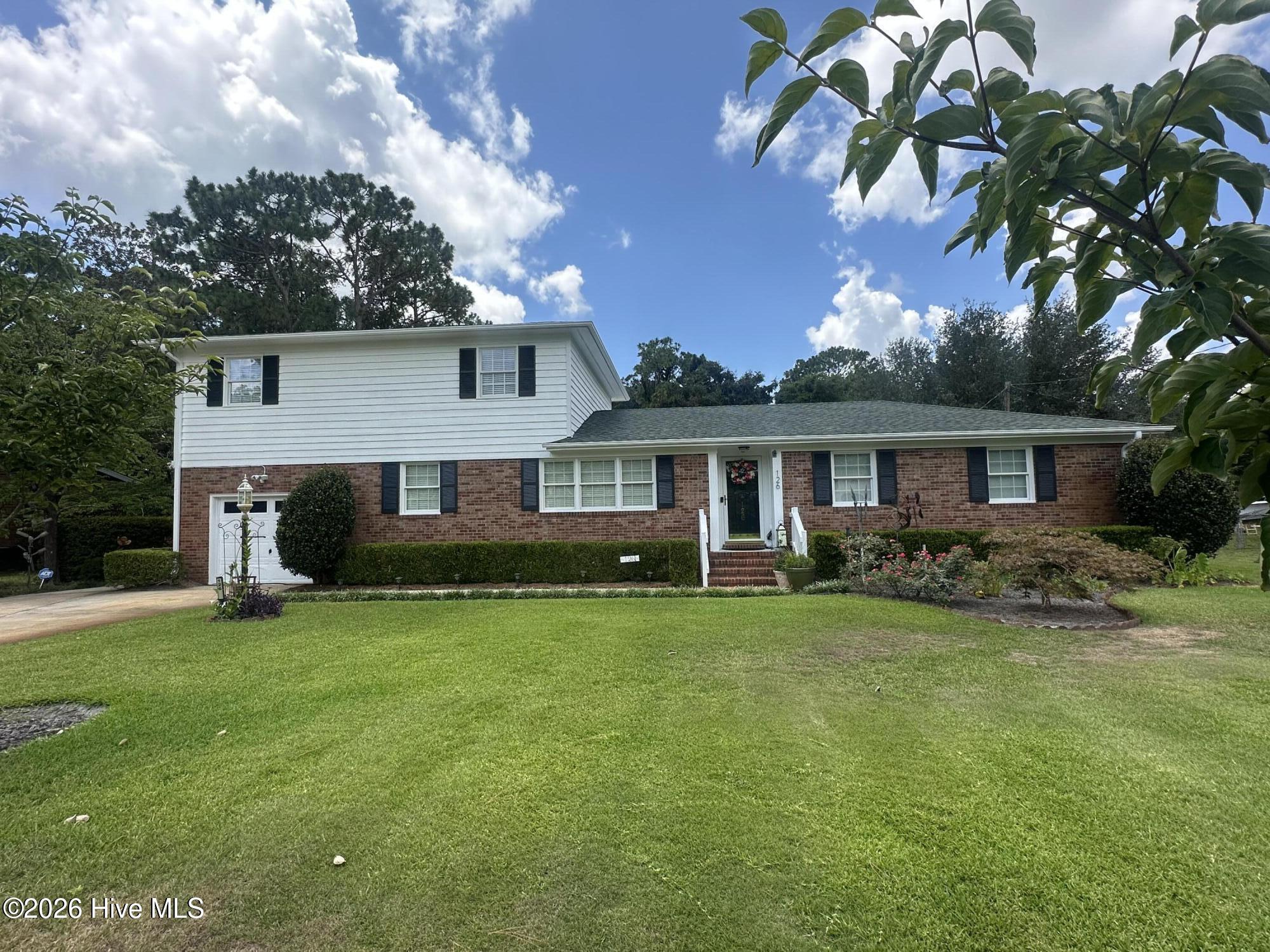 126 Elisha Drive Property Photo 1