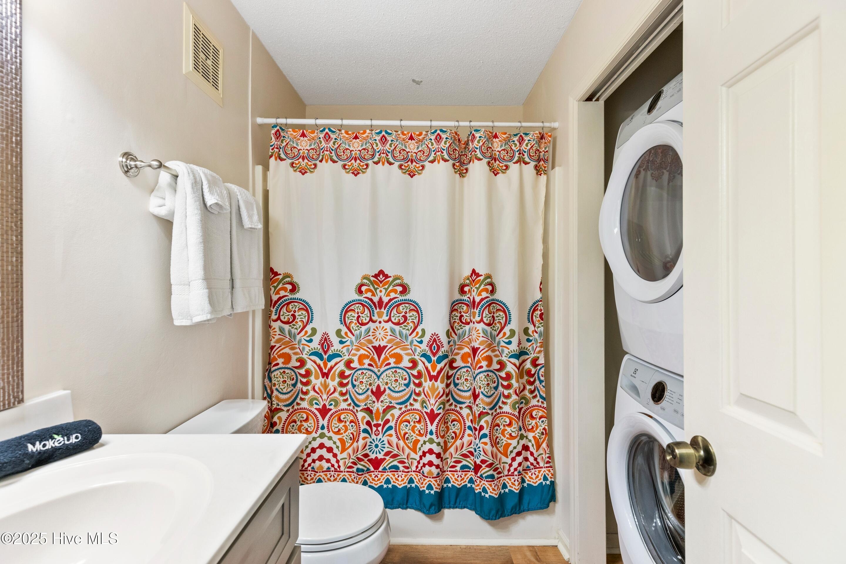 1008 Canal Drive Apt 2a Property Photo 25