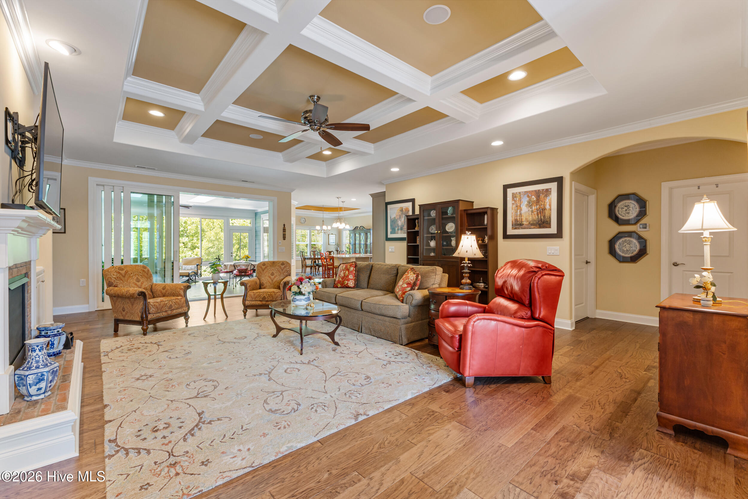 3069 Smeades Drive Property Photo 10
