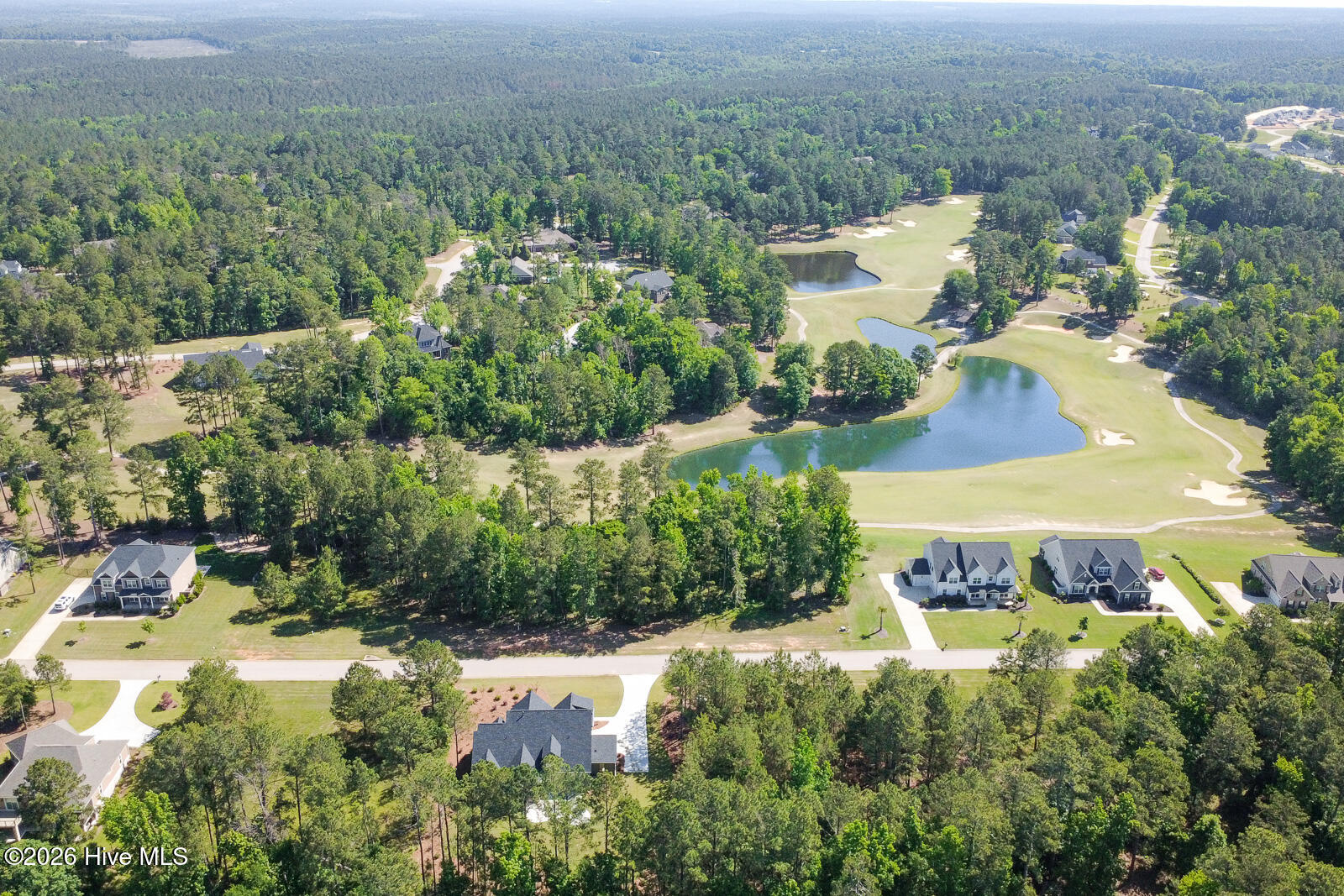 512 Schoolhouse Lane Property Photo 4