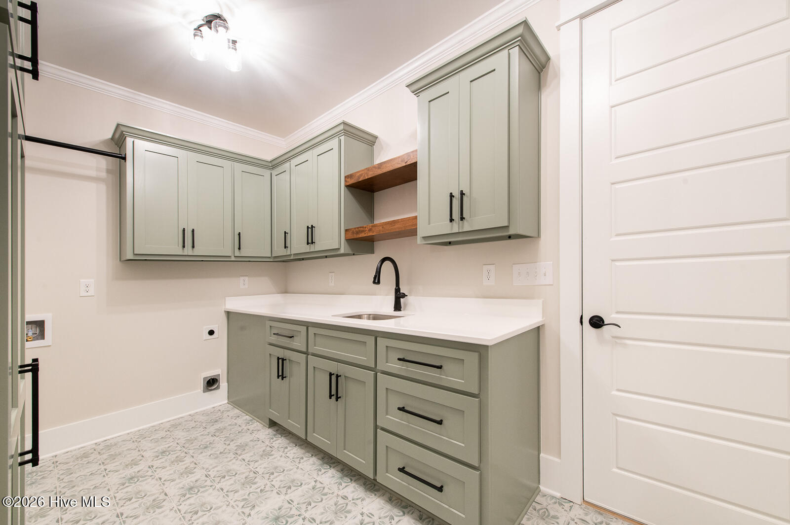 512 Schoolhouse Lane Property Photo 37