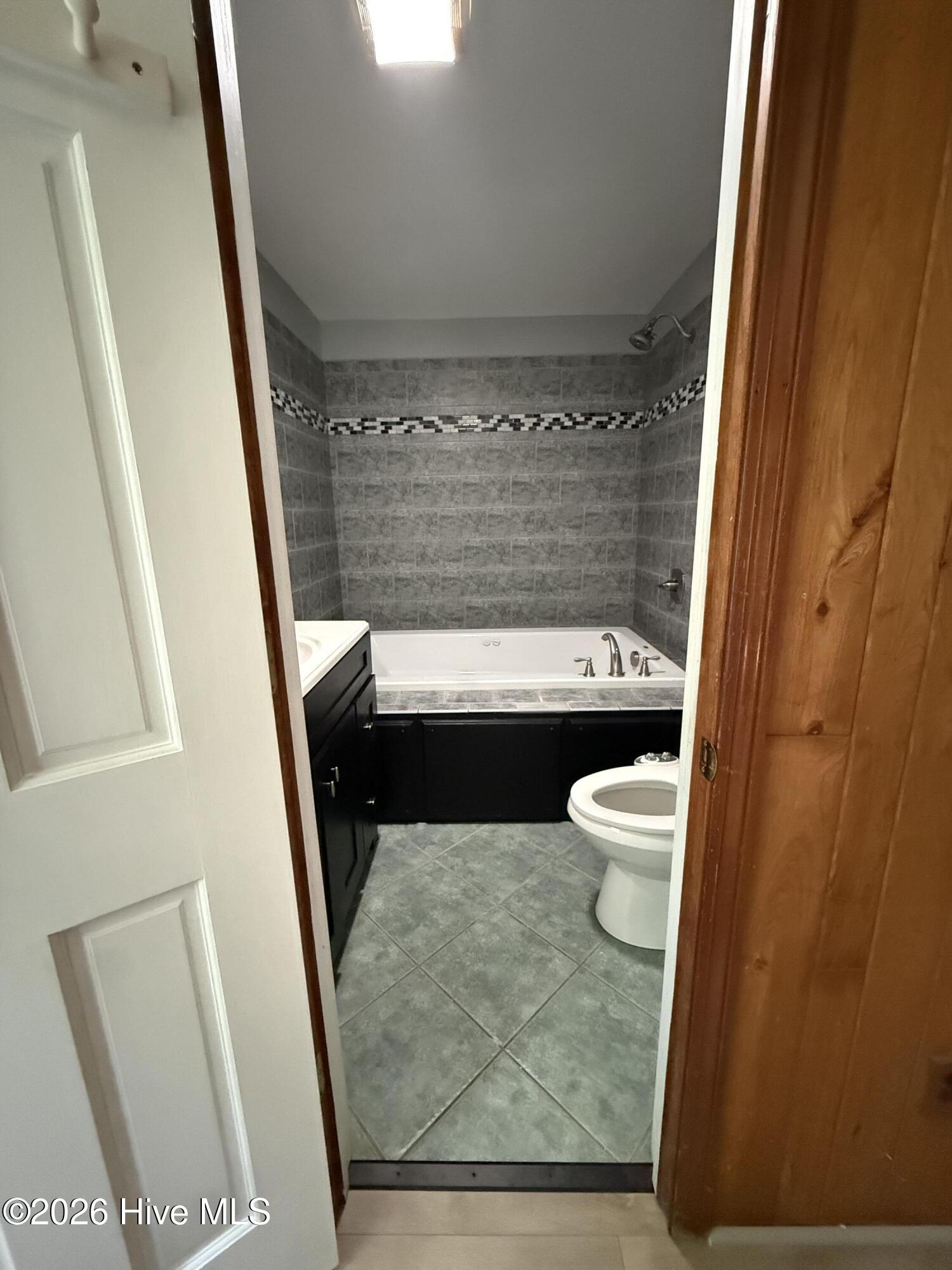 602 Terry Street Property Photo 13