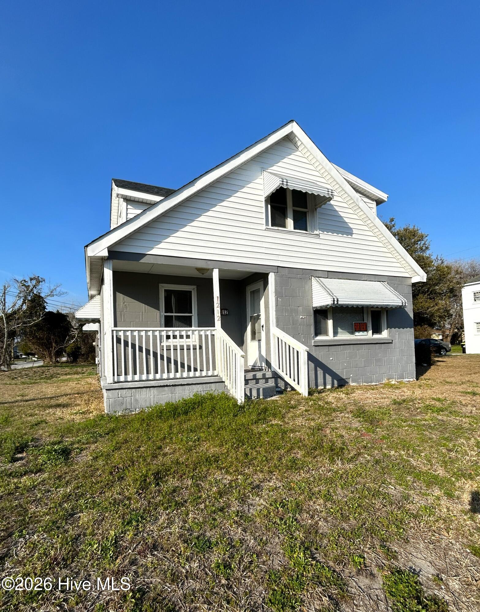 1212 Fisher Street Property Photo 8