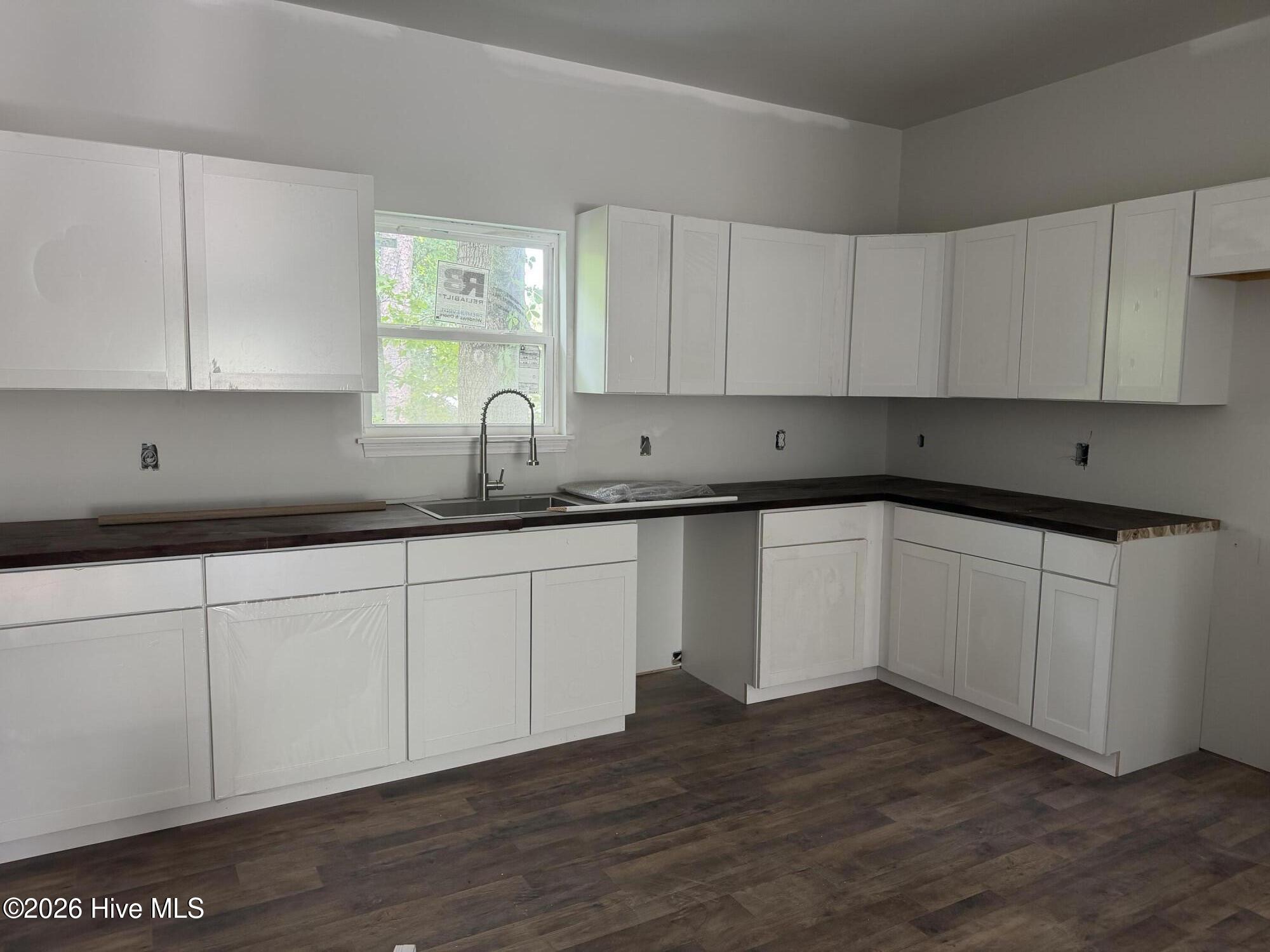 231 Barbara Avenue Property Photo 2