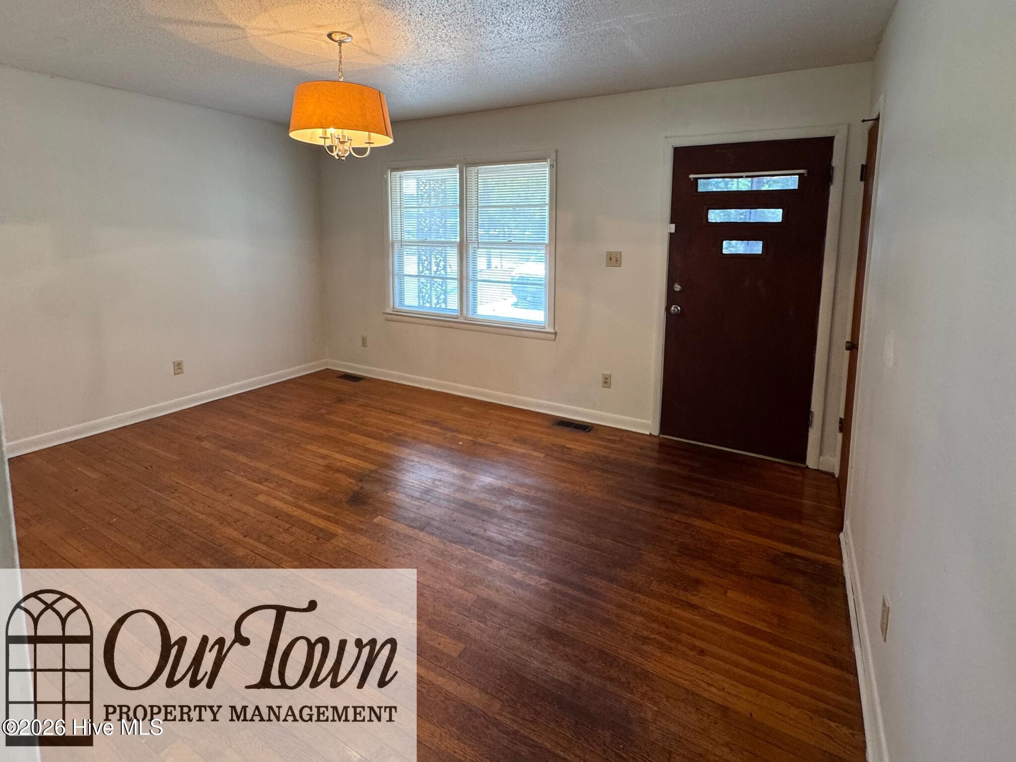 5100 White Oak Loop Property Photo 7