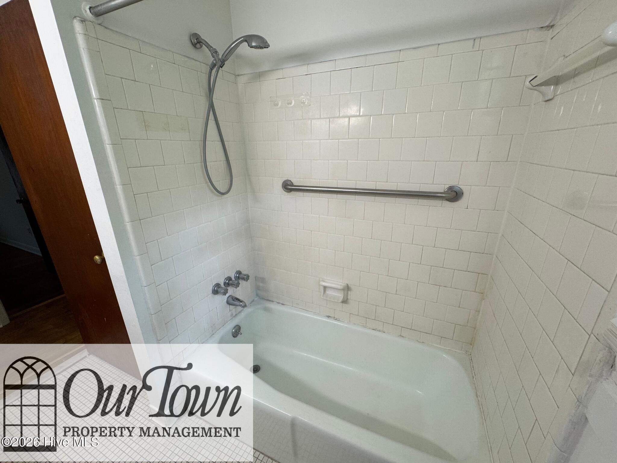 5100 White Oak Loop Property Photo 10