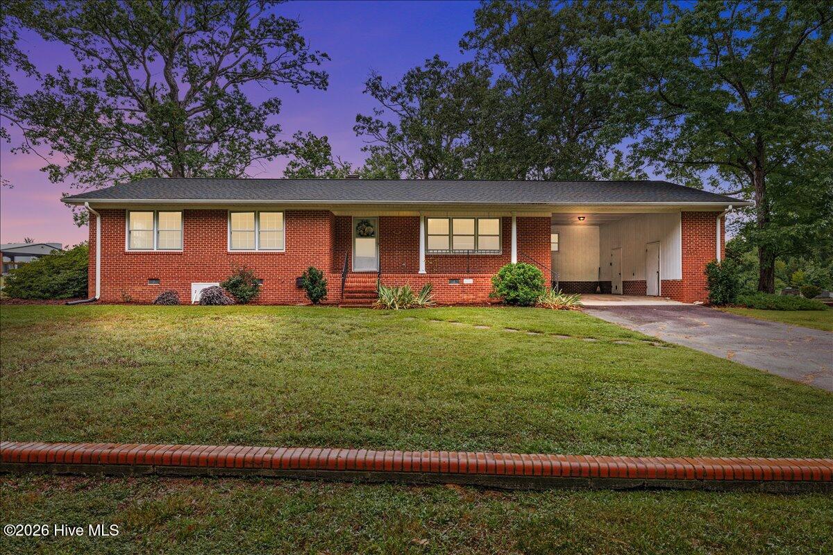 60 Lancaster Drive
