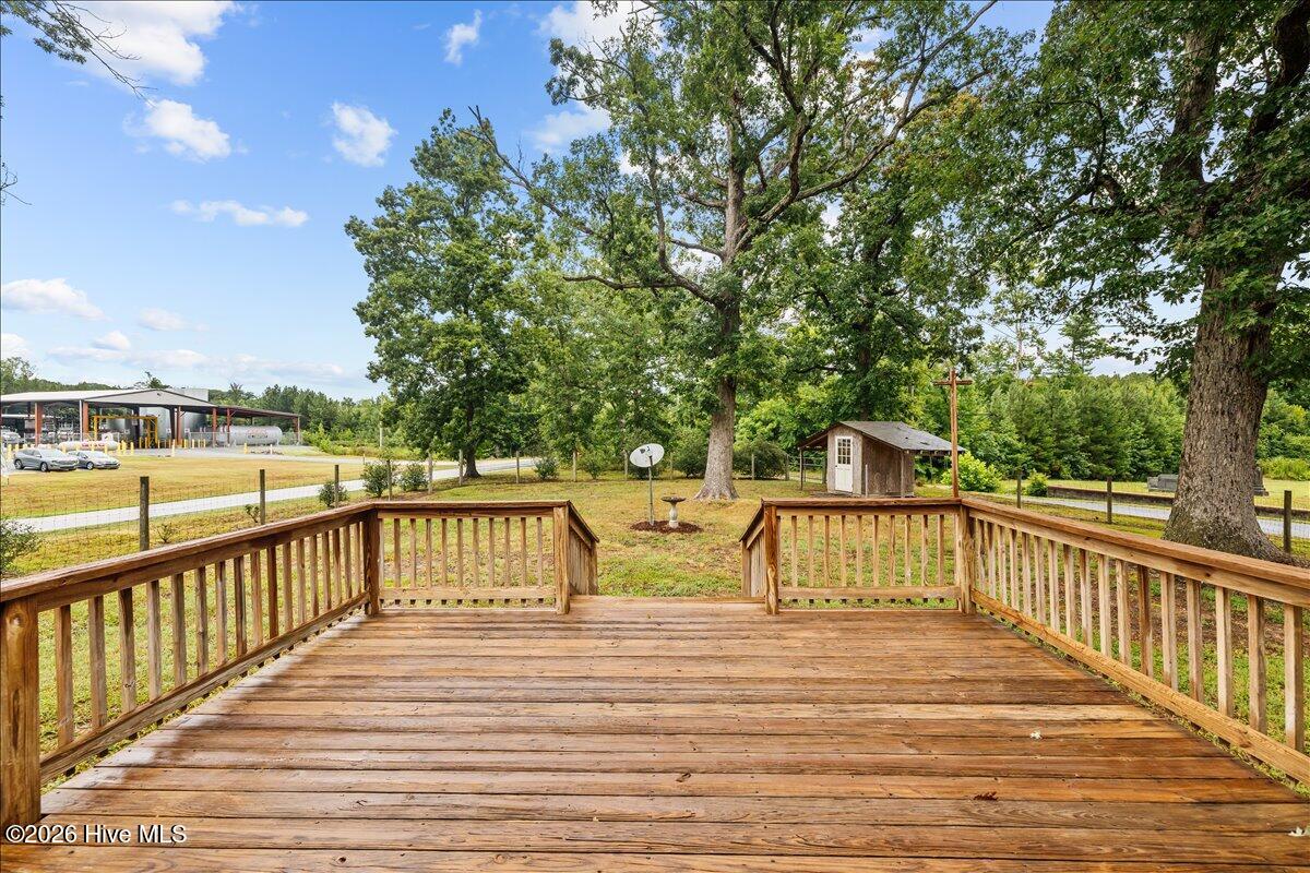60 Lancaster Drive Property Photo 14