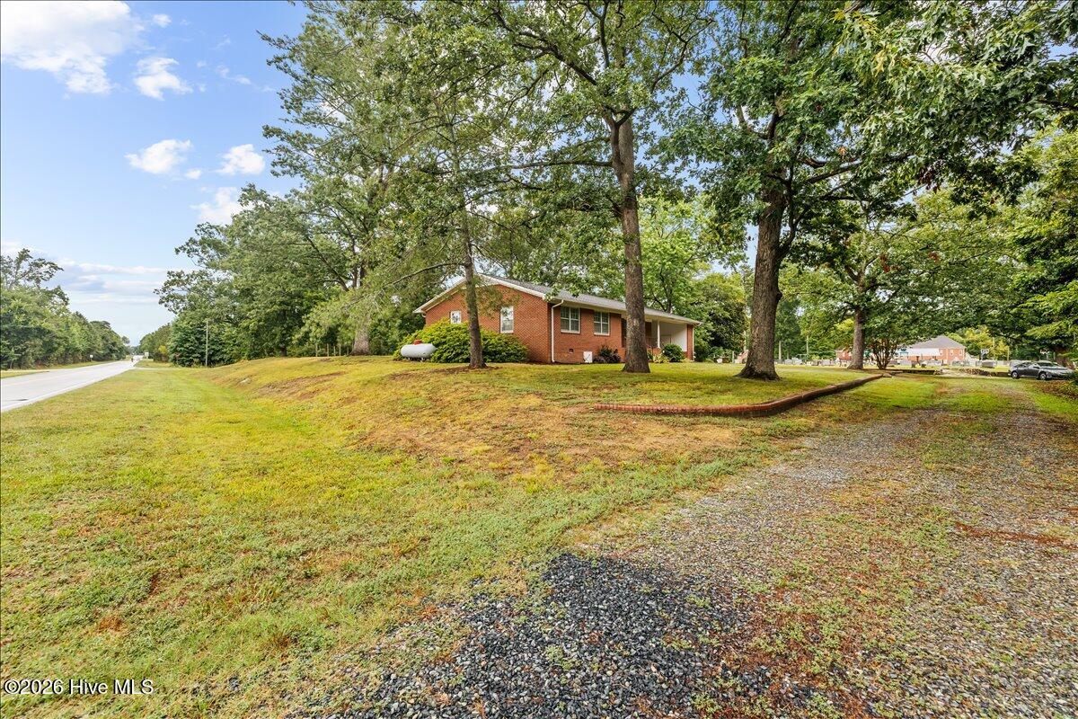 60 Lancaster Drive Property Photo 25