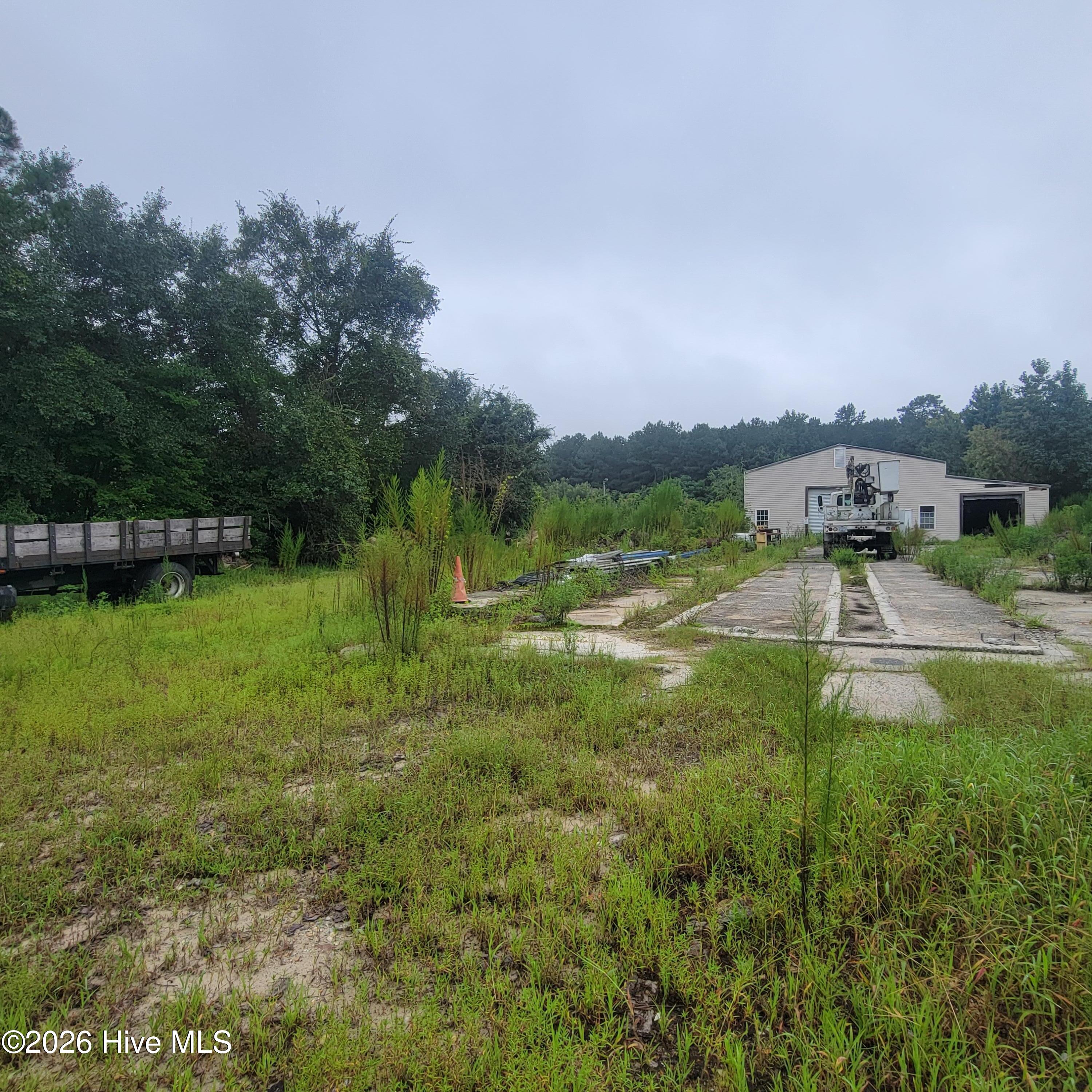6816 Nc Hwy. 53 E Property Photo 1