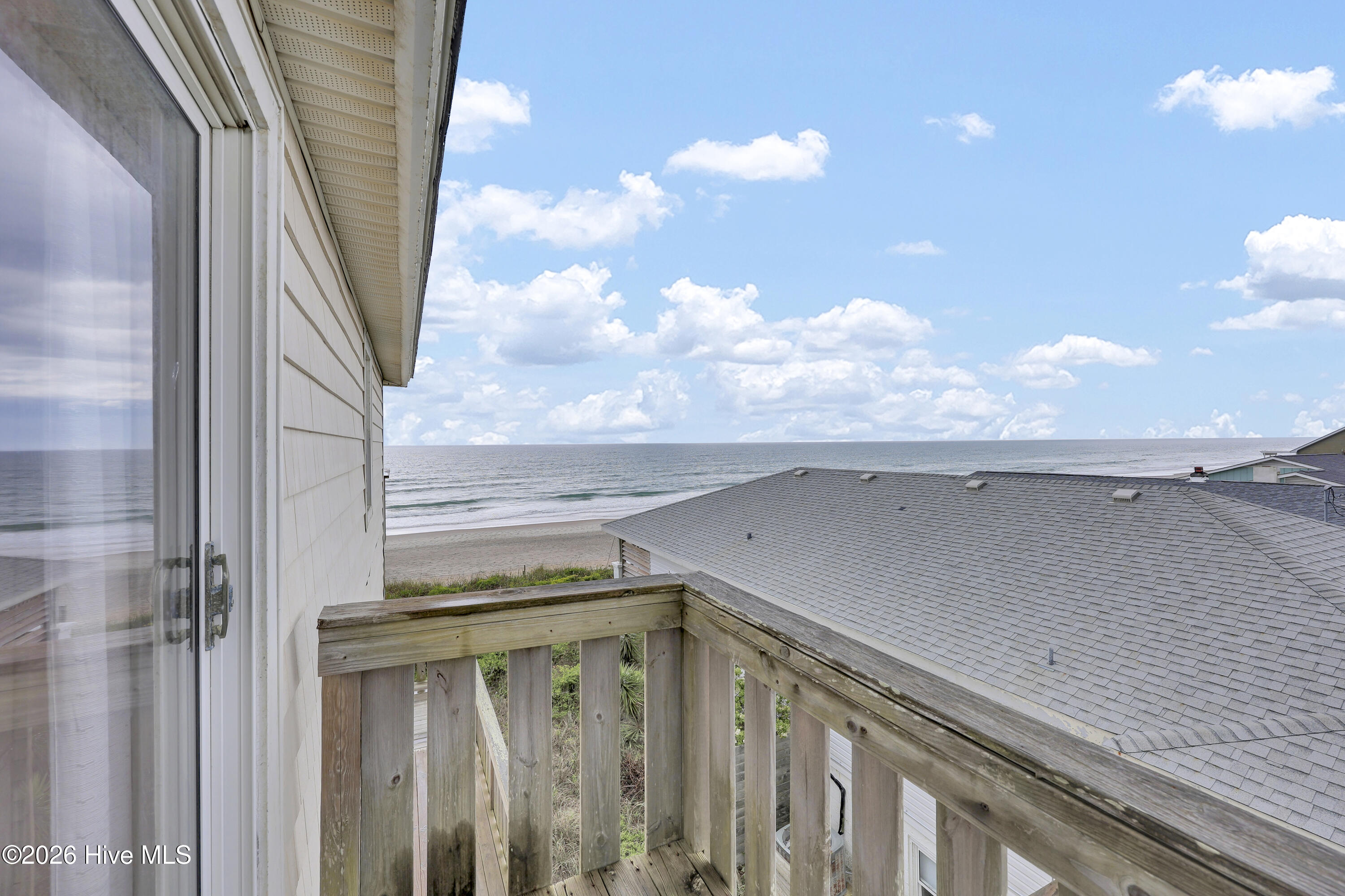 608 S Shore Drive Property Photo 31