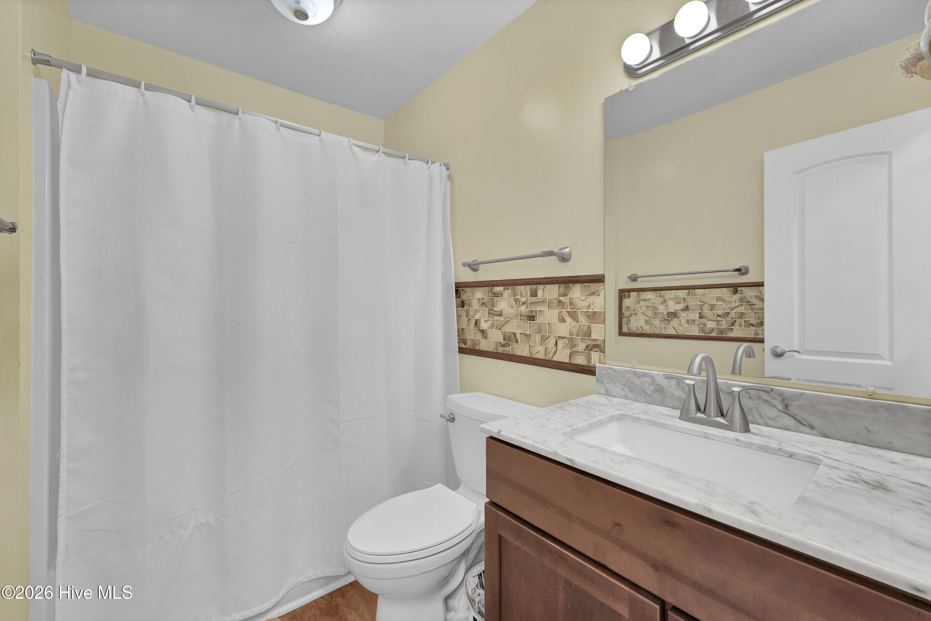 608 S Shore Drive Property Photo 33
