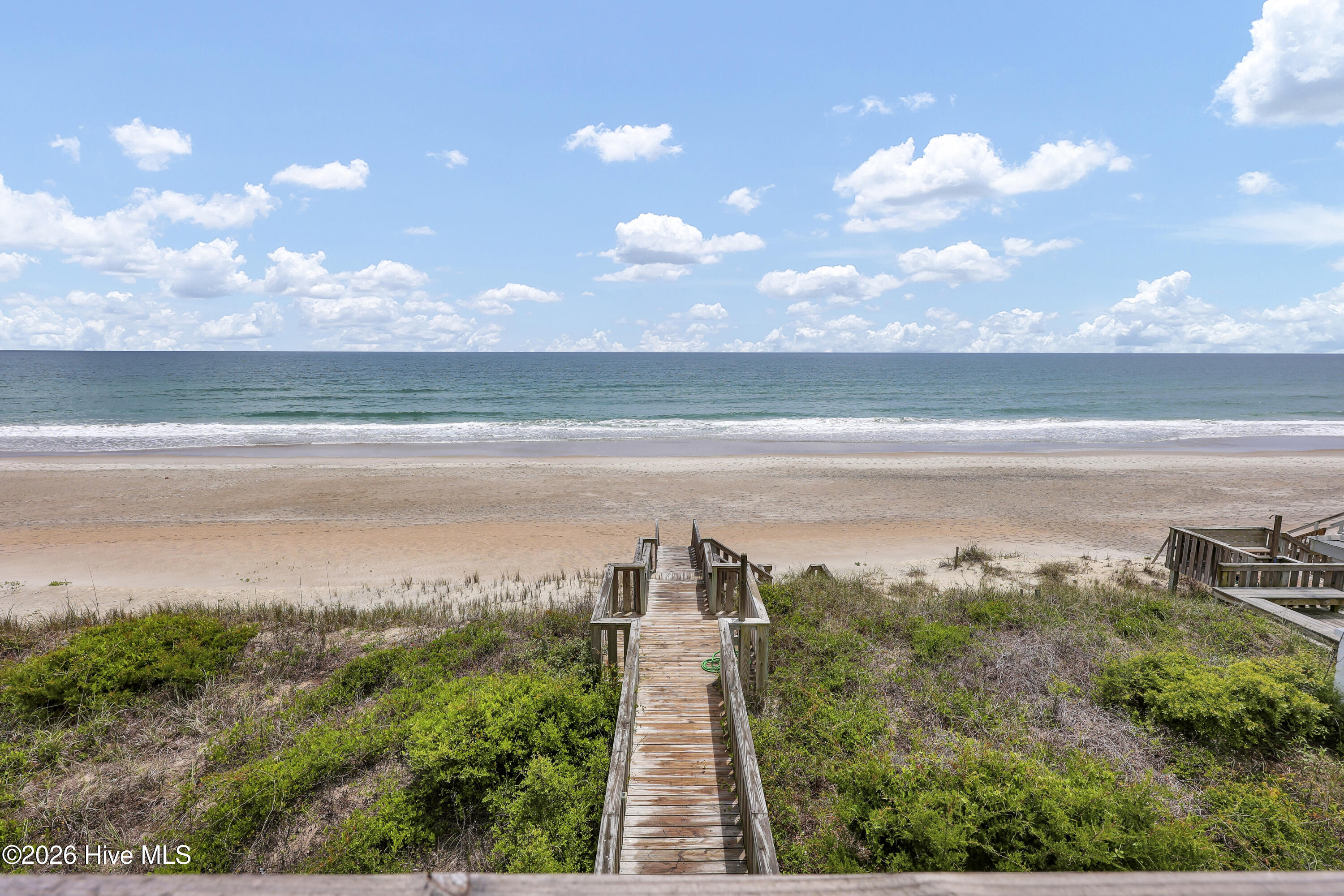 608 S Shore Drive Property Photo 38