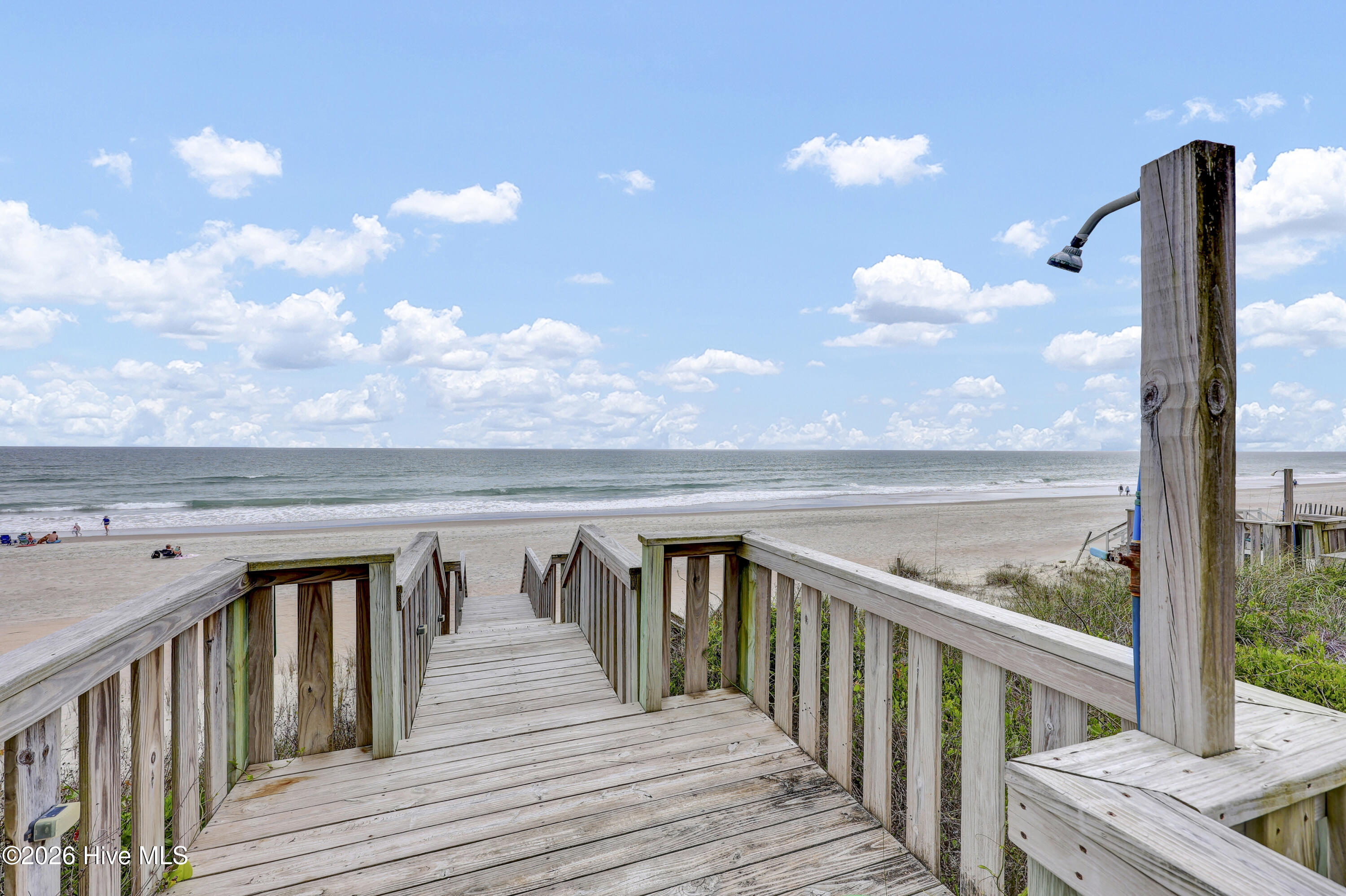 608 S Shore Drive Property Photo 41