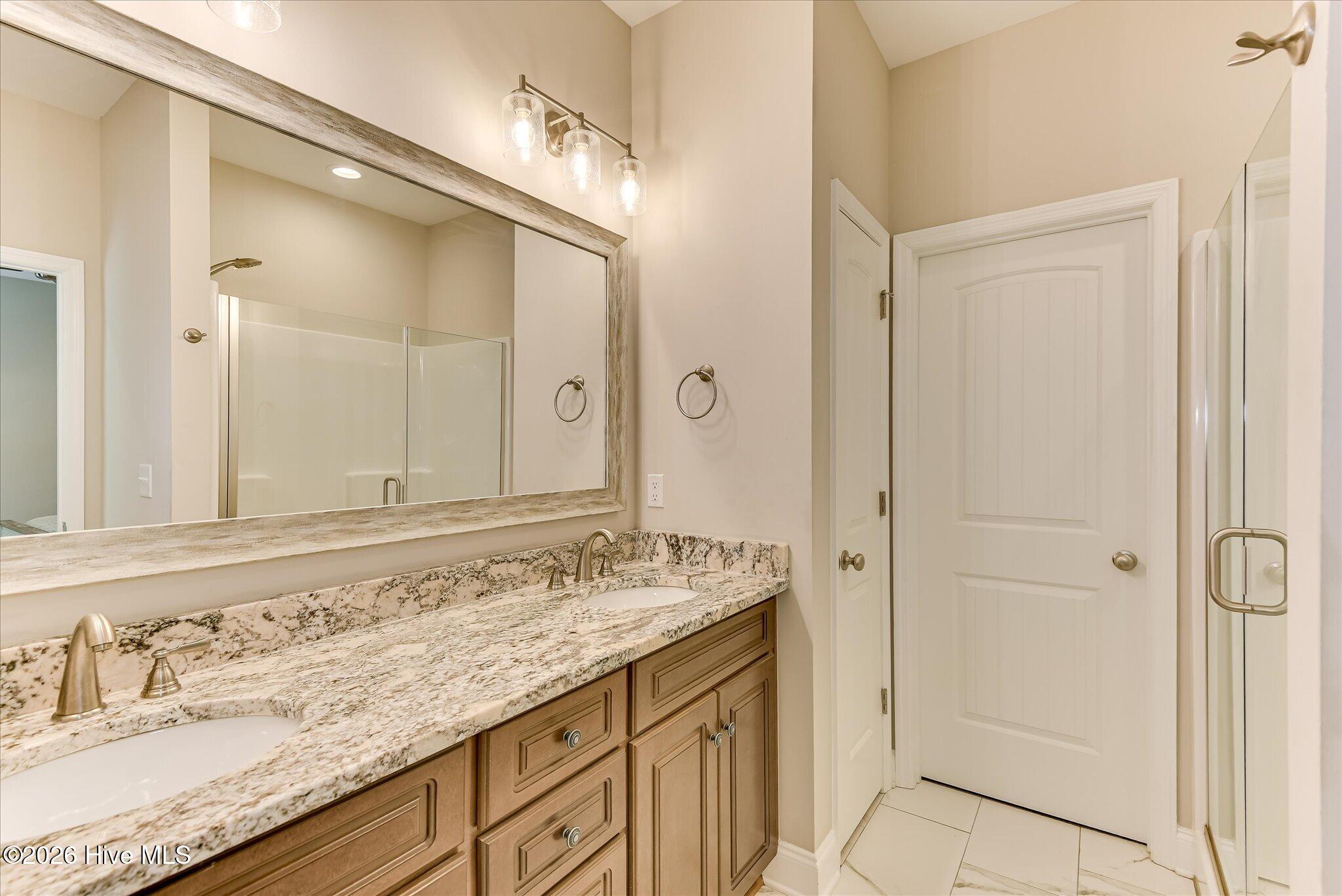 212 Deveraux Point Property Photo 20
