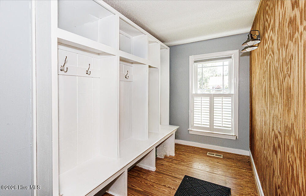 1309 Drivers Circle Property Photo 15