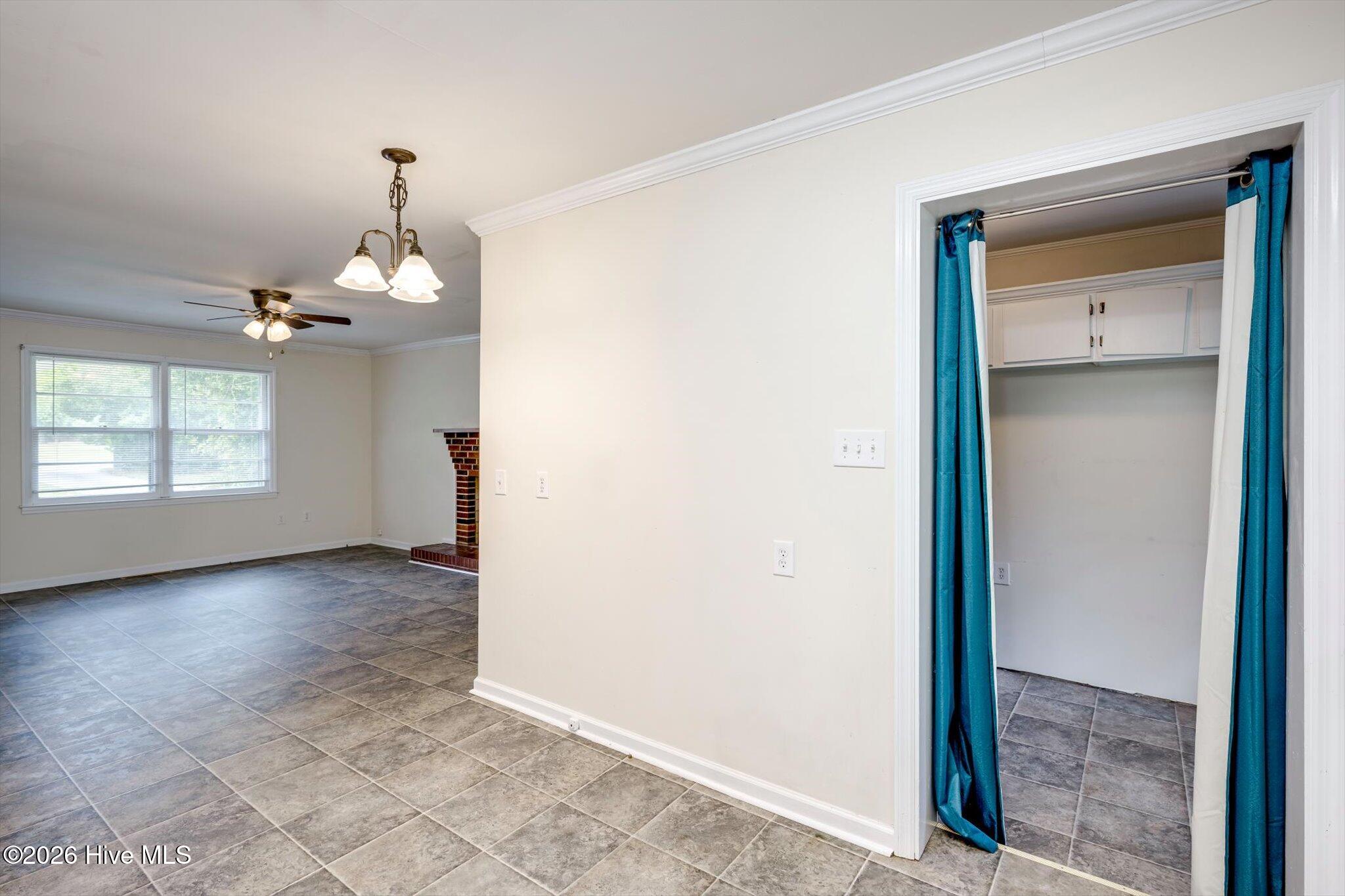 310 Black Street Property Photo 13
