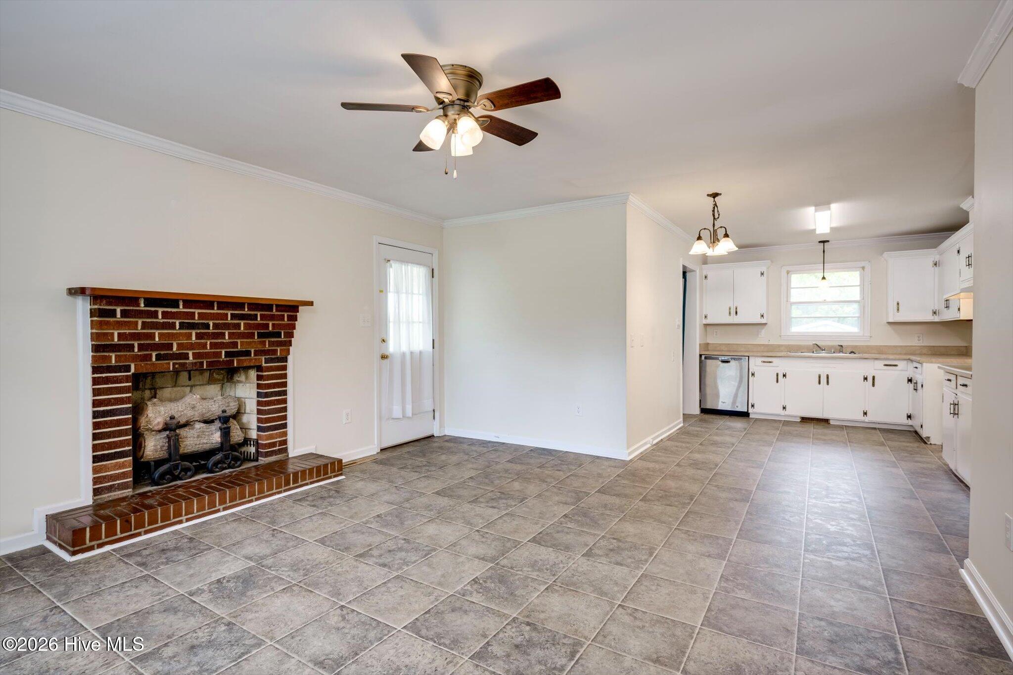 310 Black Street Property Photo 19