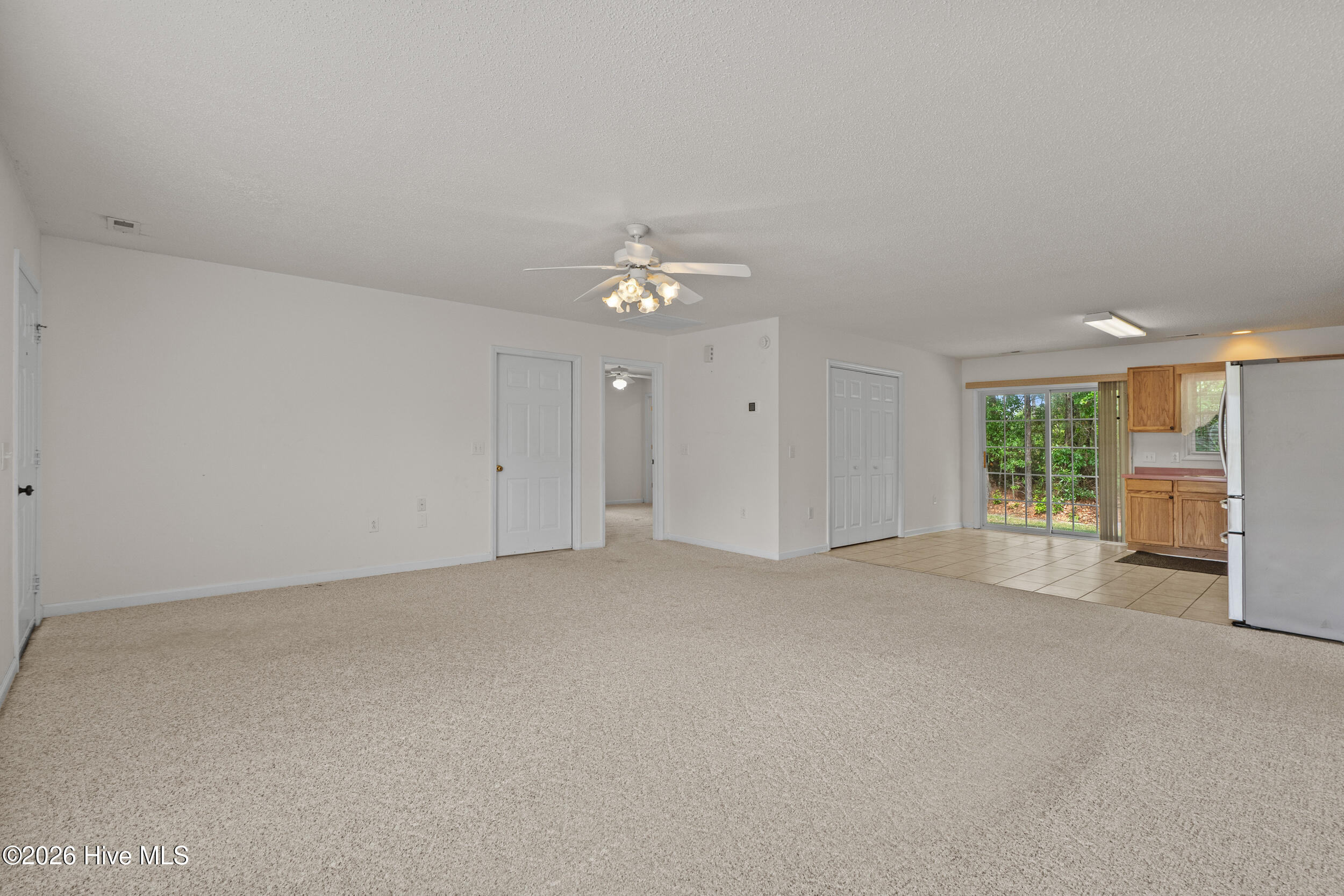 4374 Ritz Circle Property Photo 6