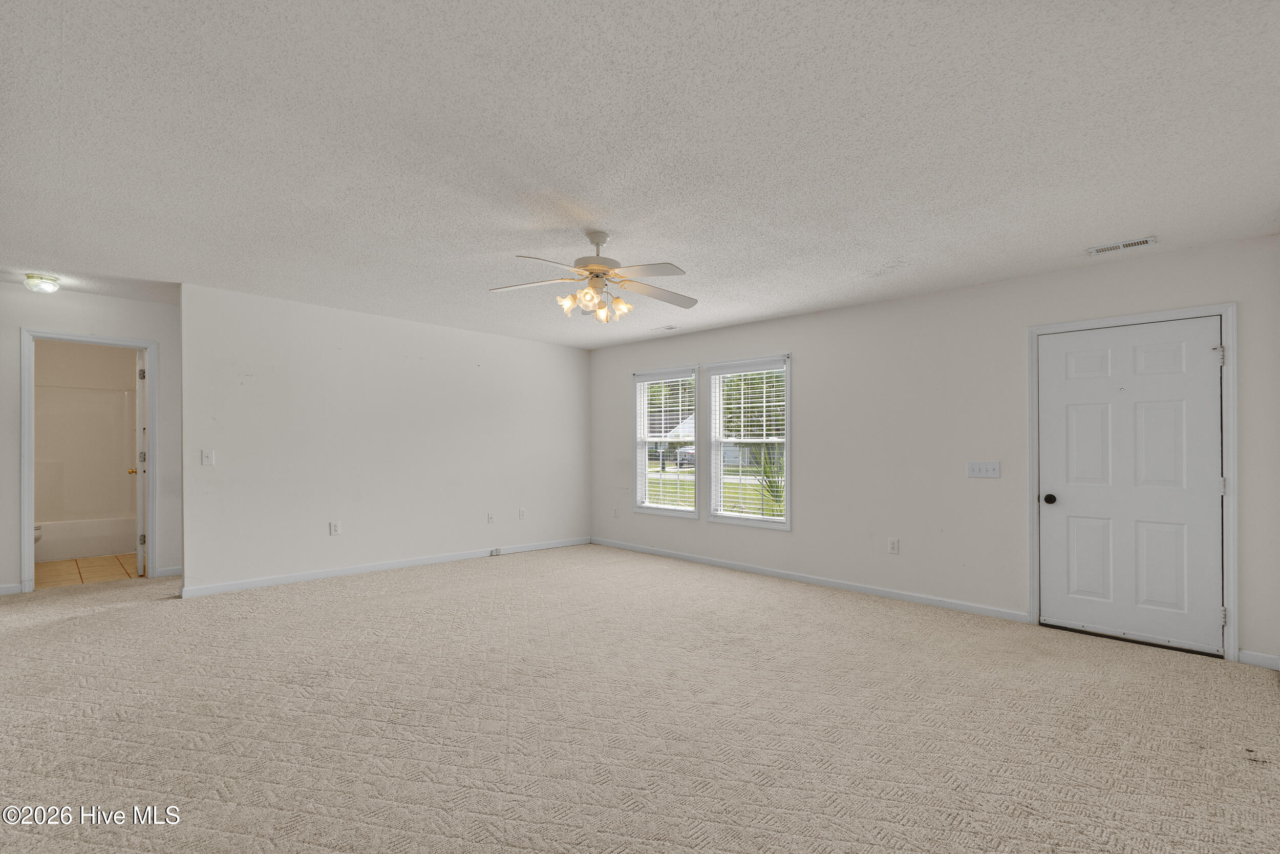 4374 Ritz Circle Property Photo 7
