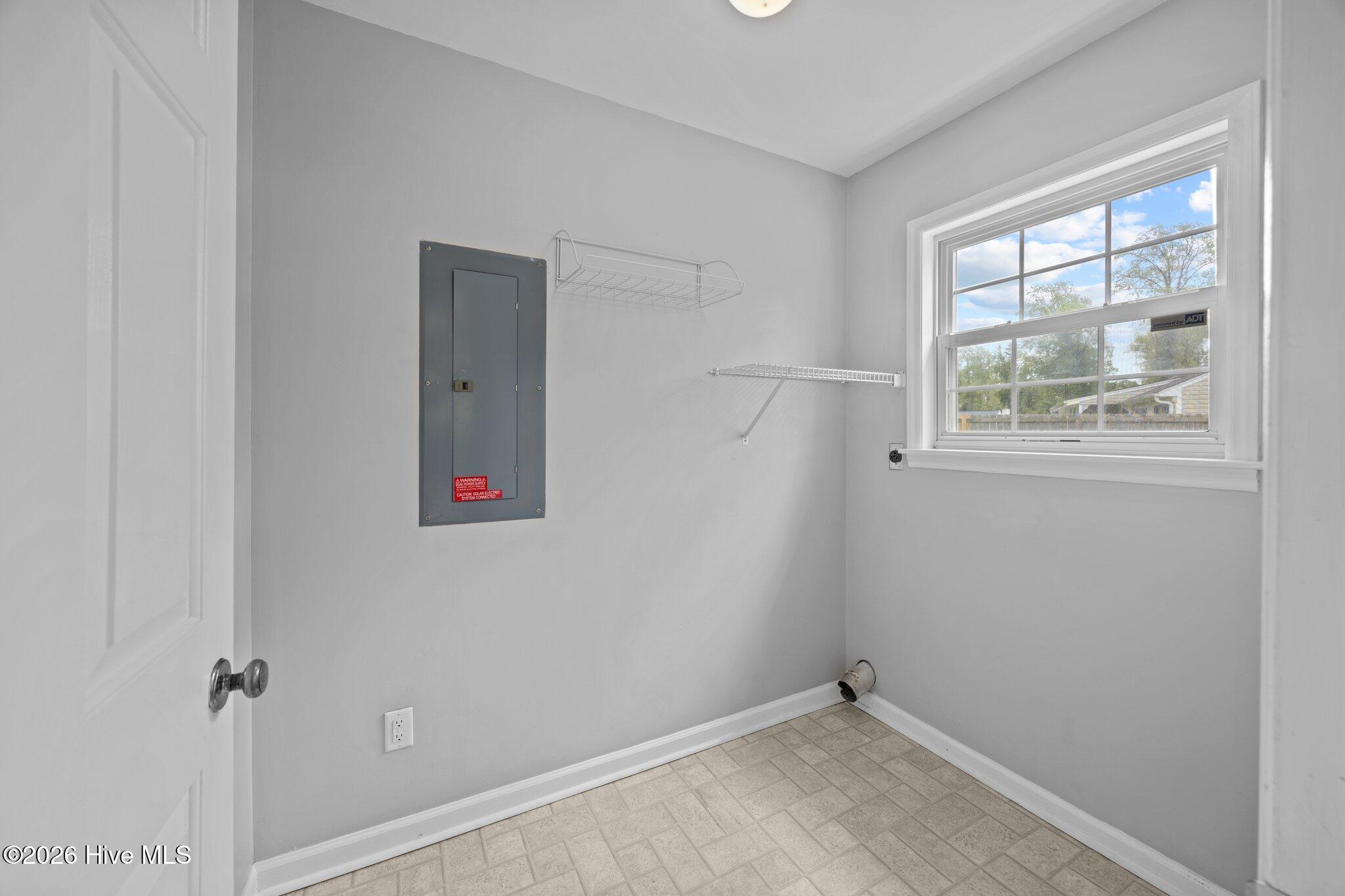 408 Estate Drive Property Photo 11
