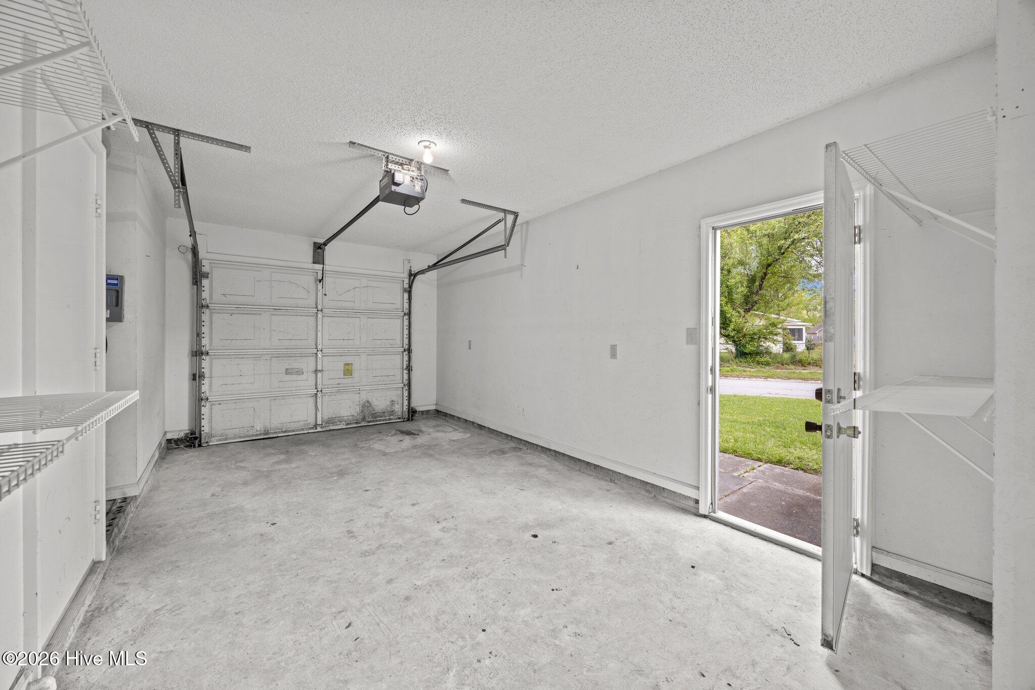 408 Estate Drive Property Photo 13