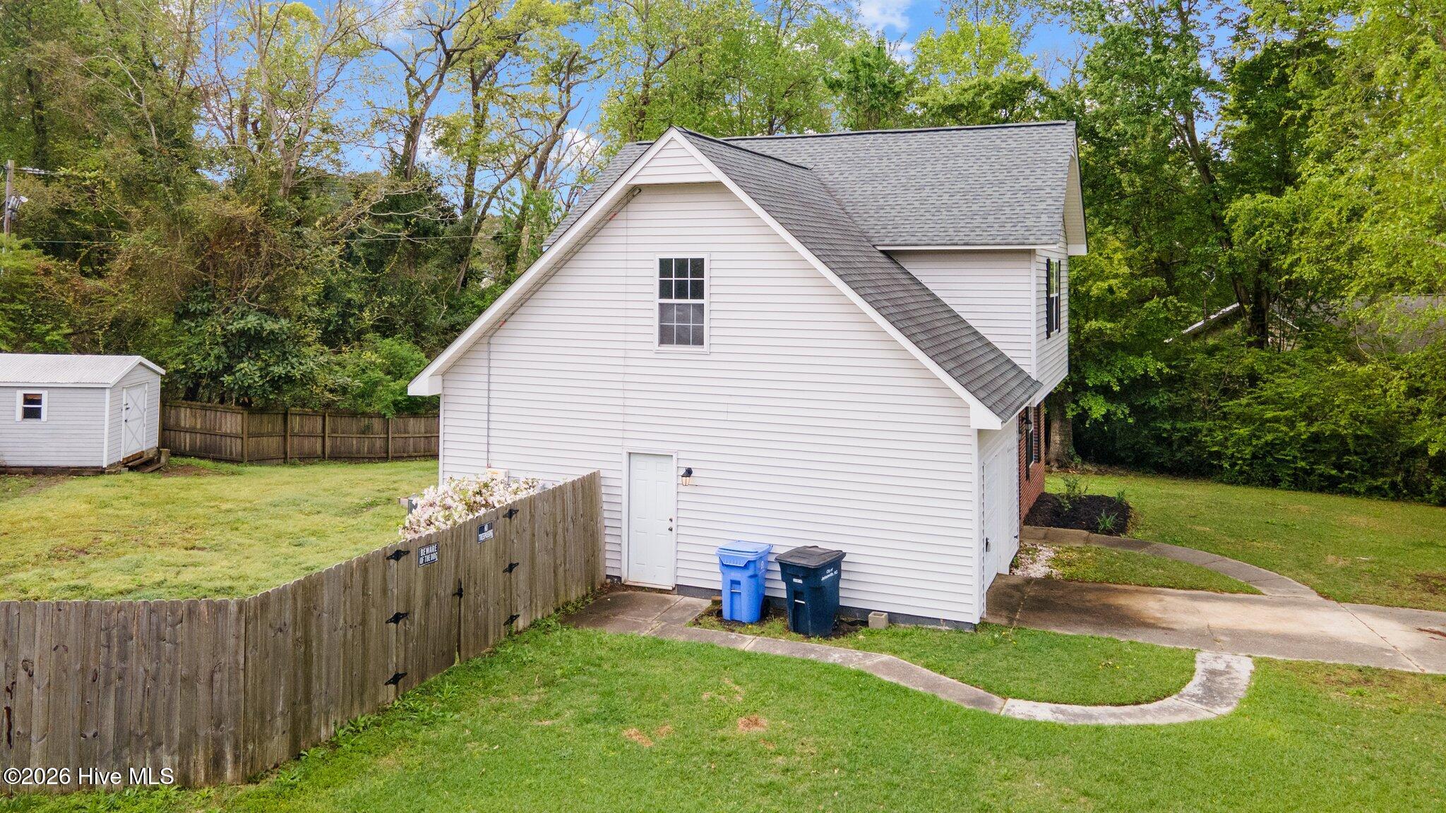 408 Estate Drive Property Photo 44