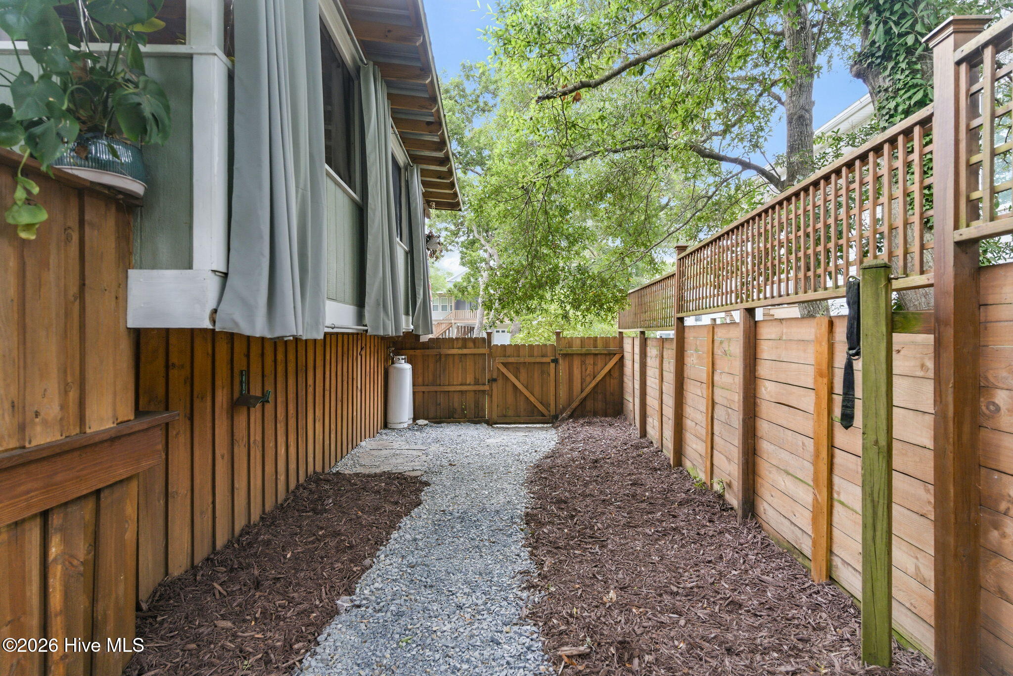 101 Se 23rd Street Property Photo 42