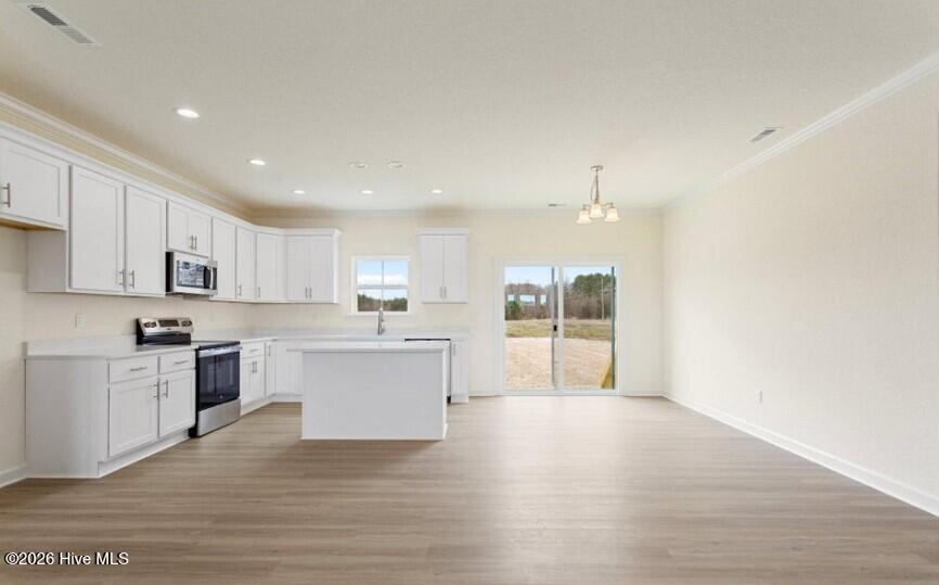 220 Lowes Lane Property Photo 4