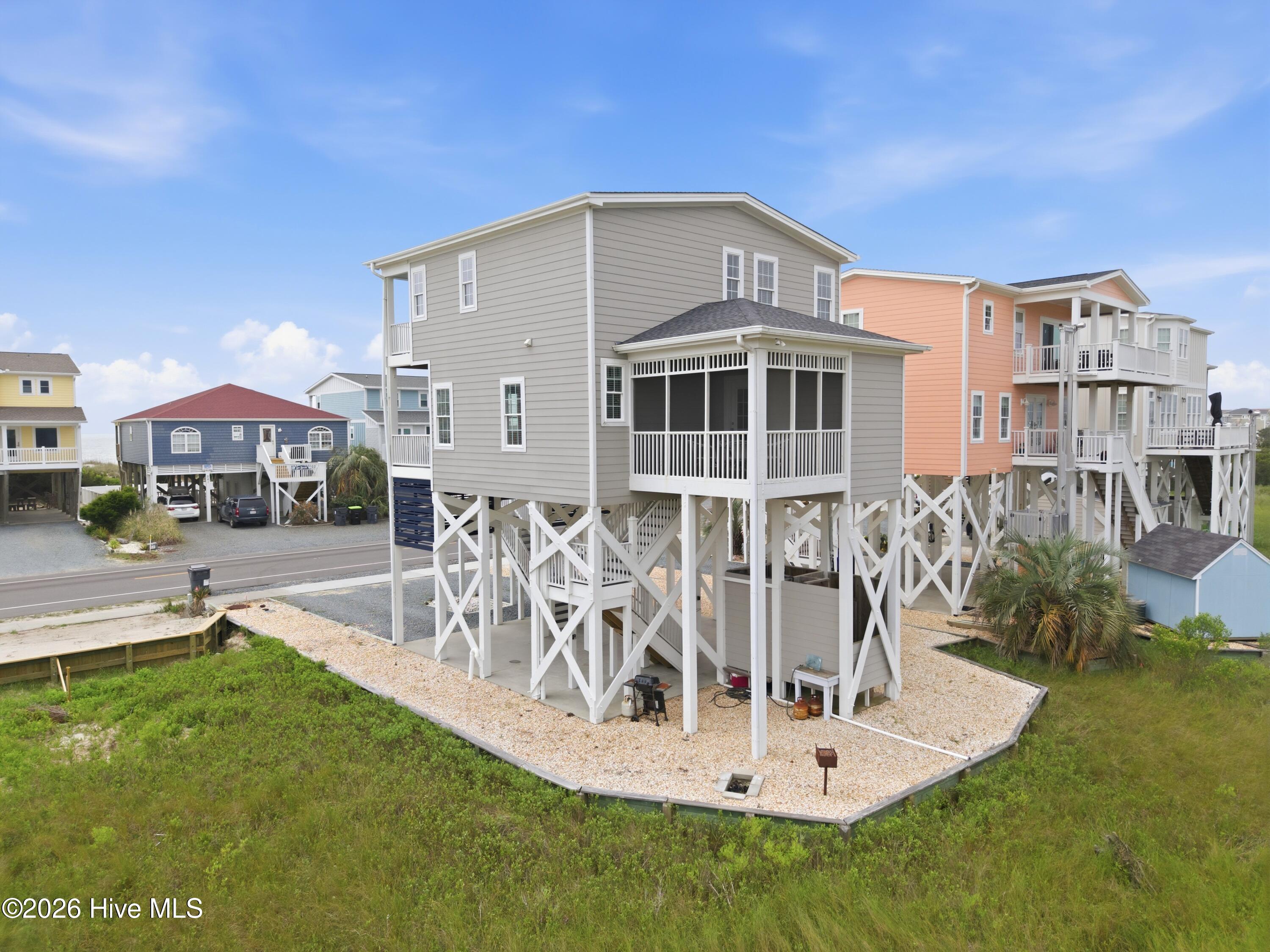 840 Ocean Boulevard W Property Photo 3
