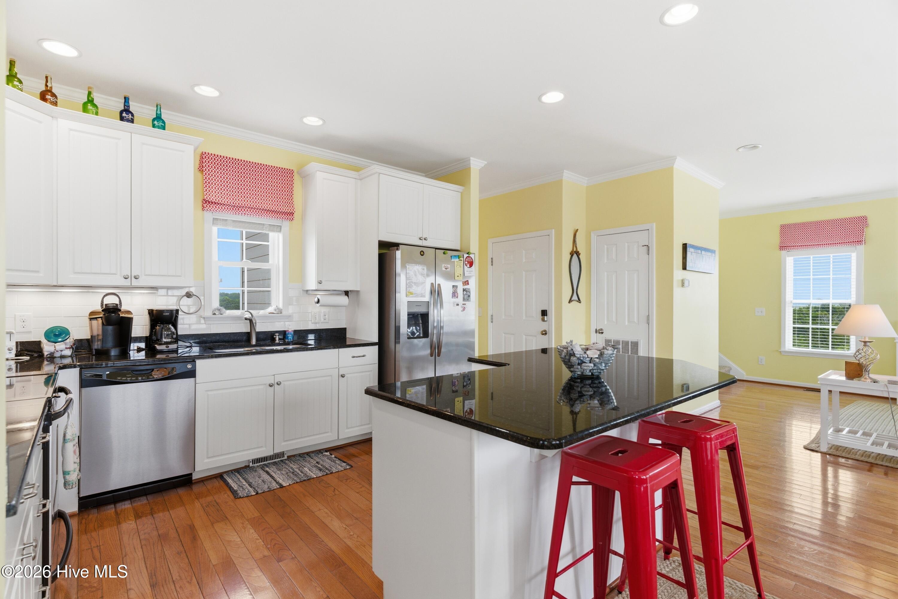 840 Ocean Boulevard W Property Photo 8