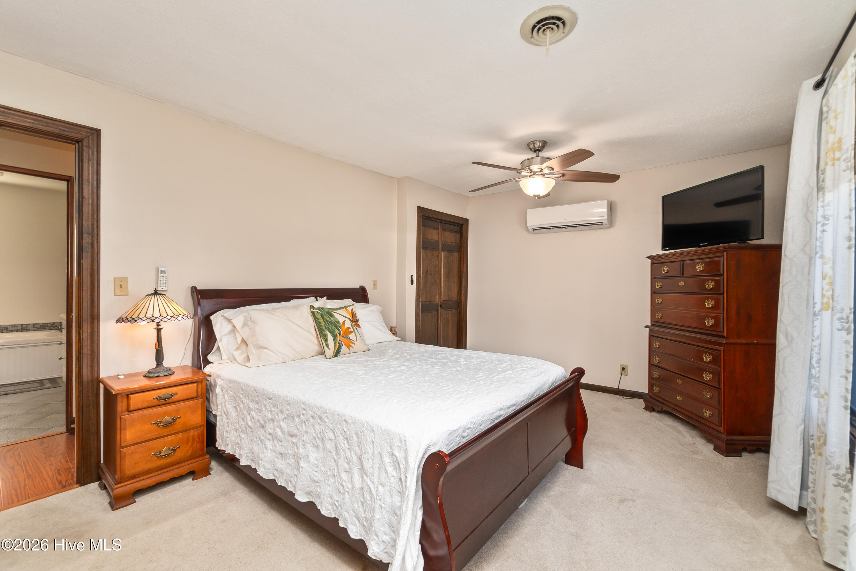 405 Driftwood Drive Property Photo 16