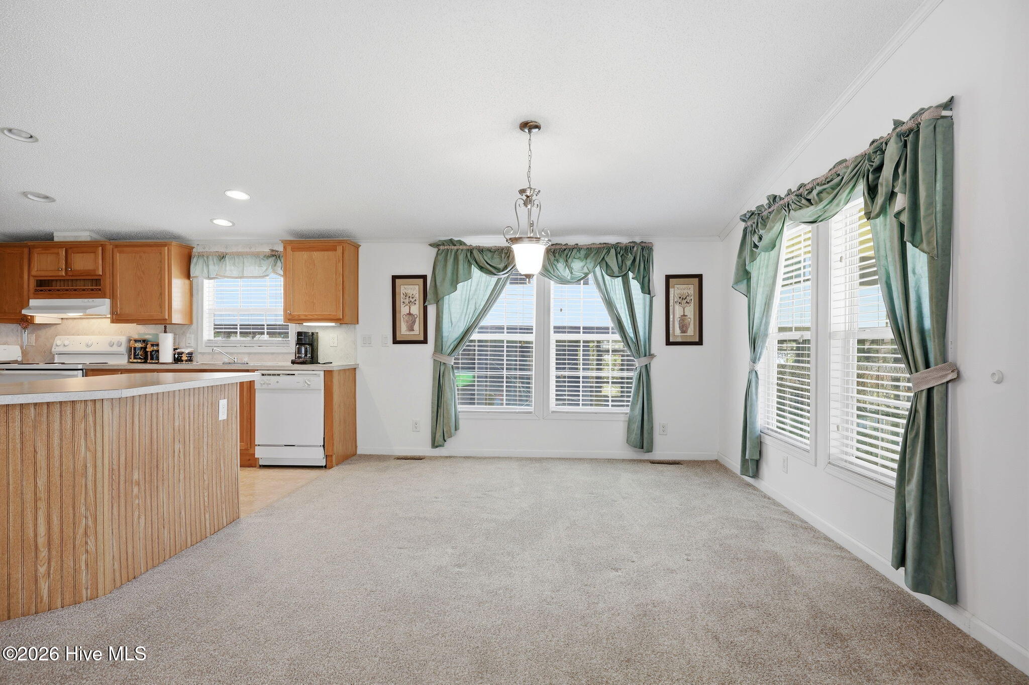 185 Barnes-foster Loop Road Property Photo 11