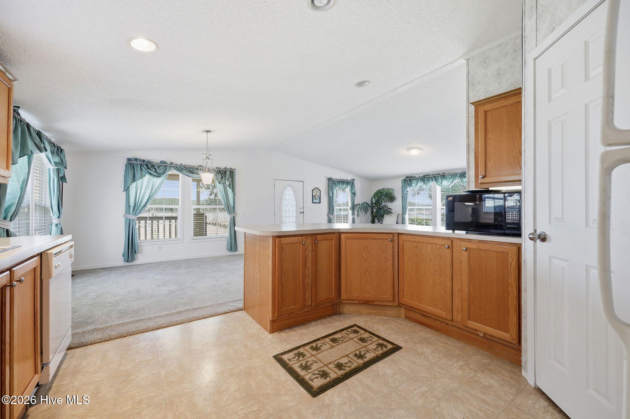 185 Barnes-foster Loop Road Property Photo 15