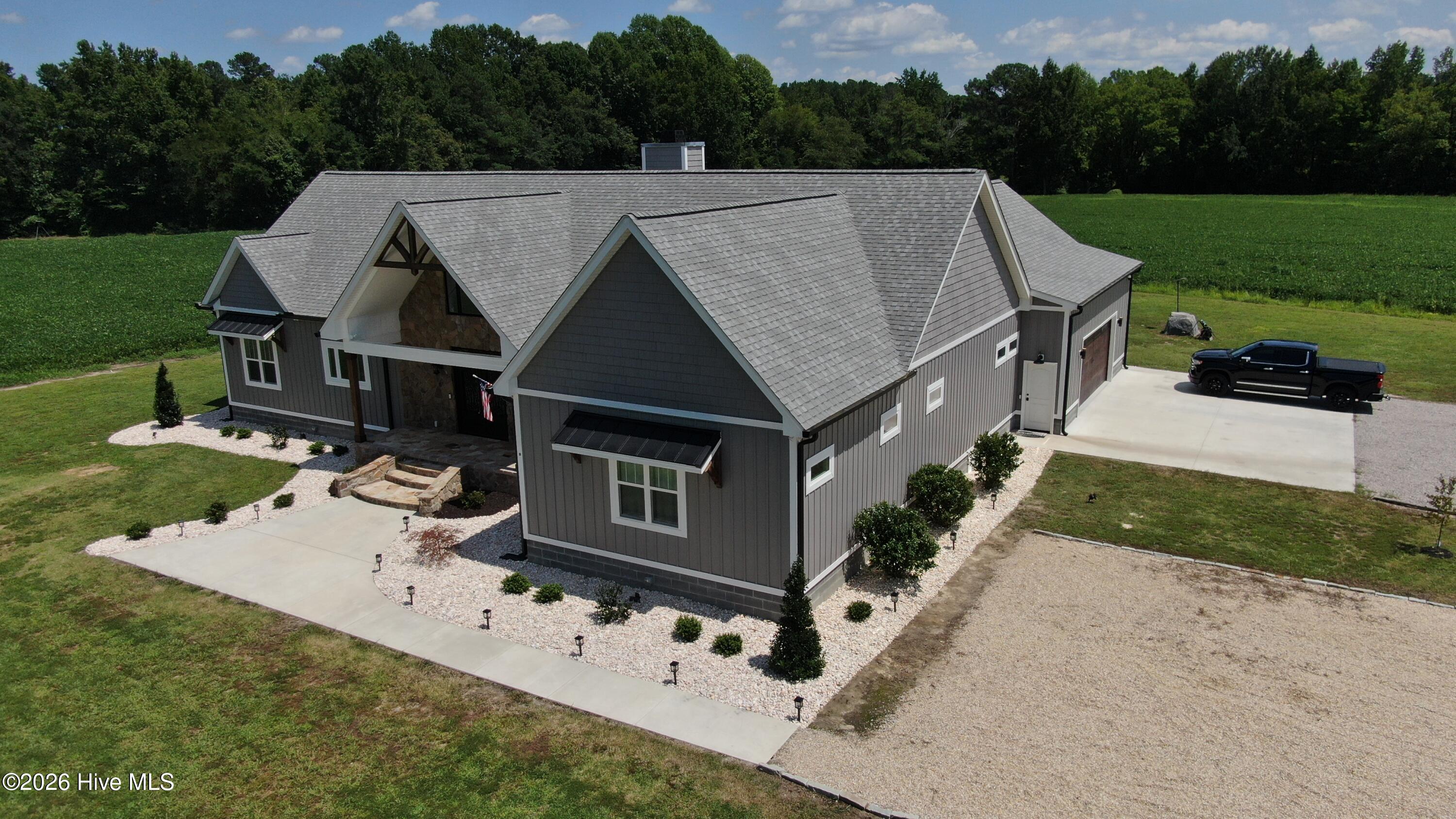 2715 Motts Way Property Photo 3