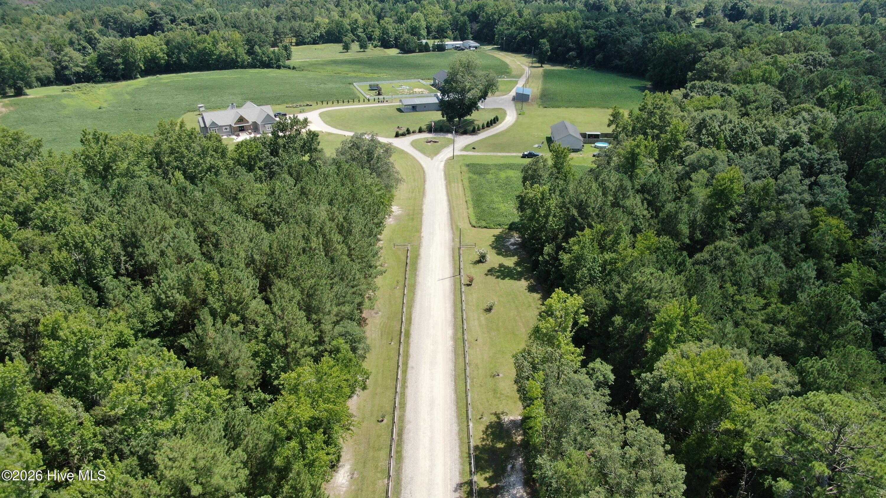 2715 Motts Way Property Photo 9