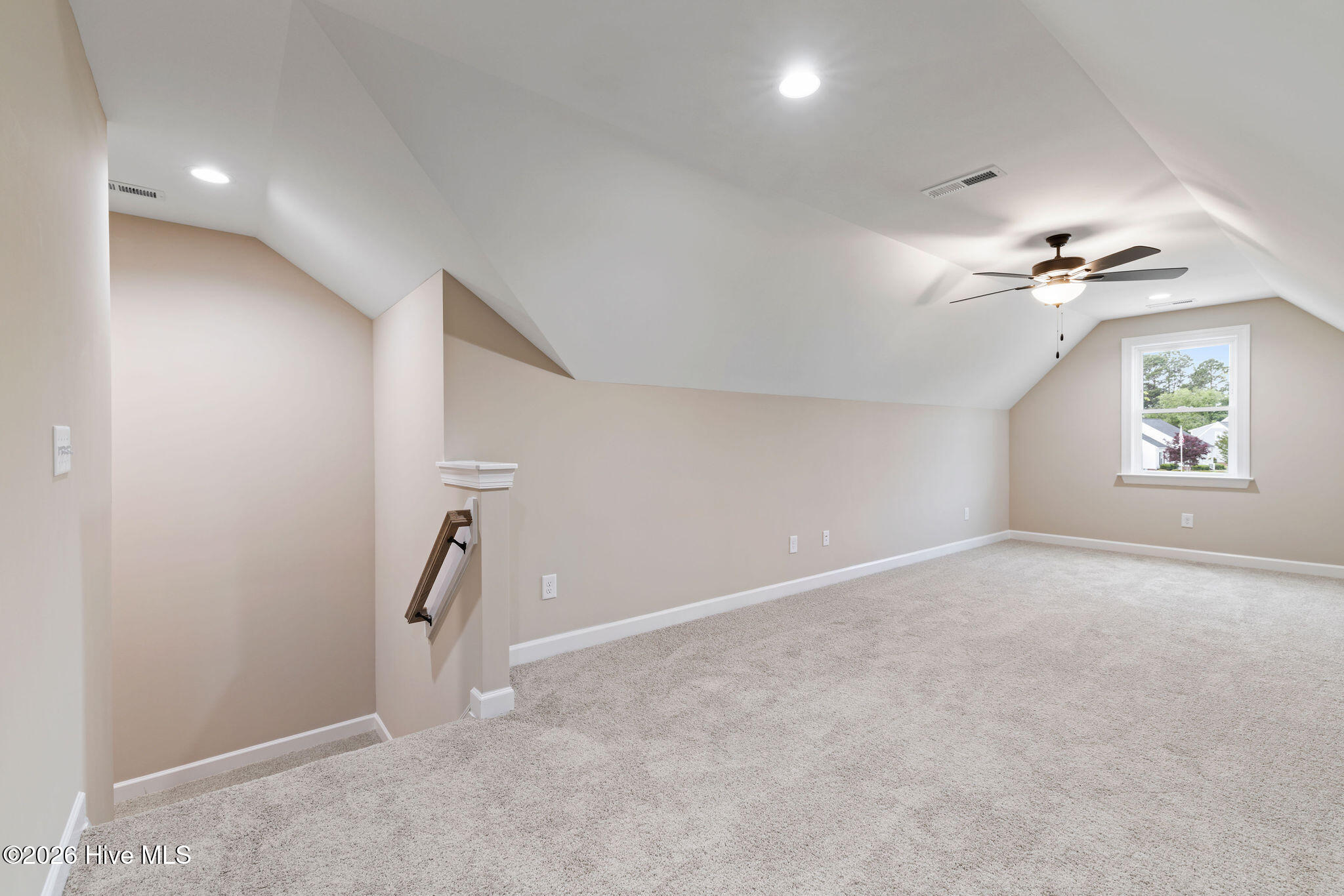 113 Twin Oaks Place Property Photo 26