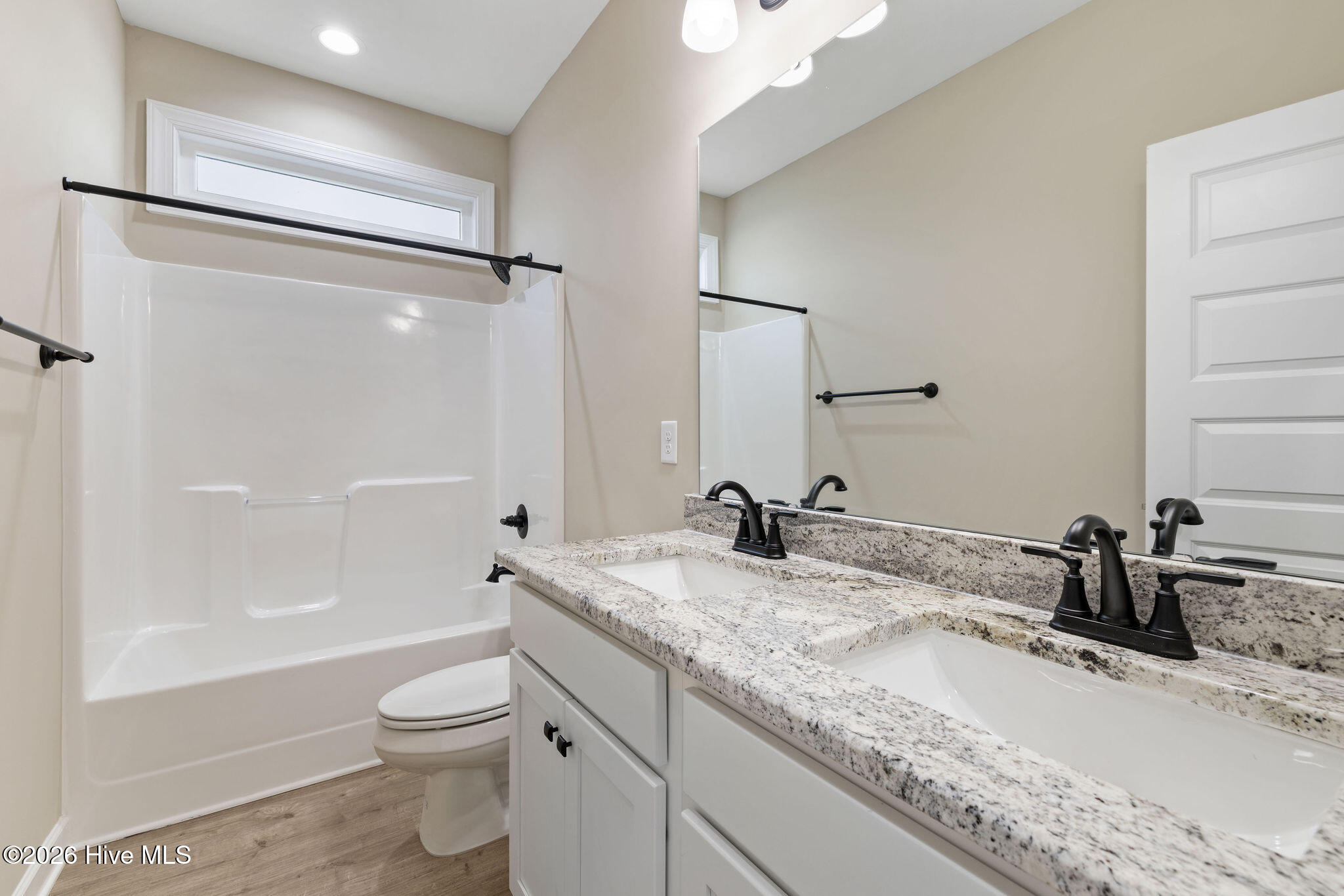 113 Twin Oaks Place Property Photo 31