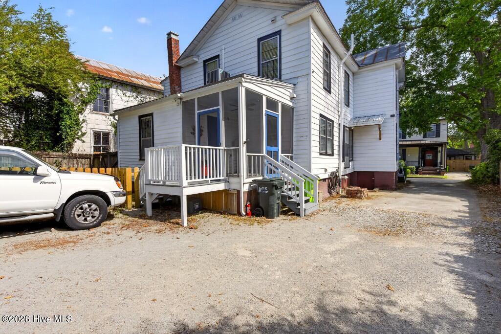 616 New Street Property Photo 26