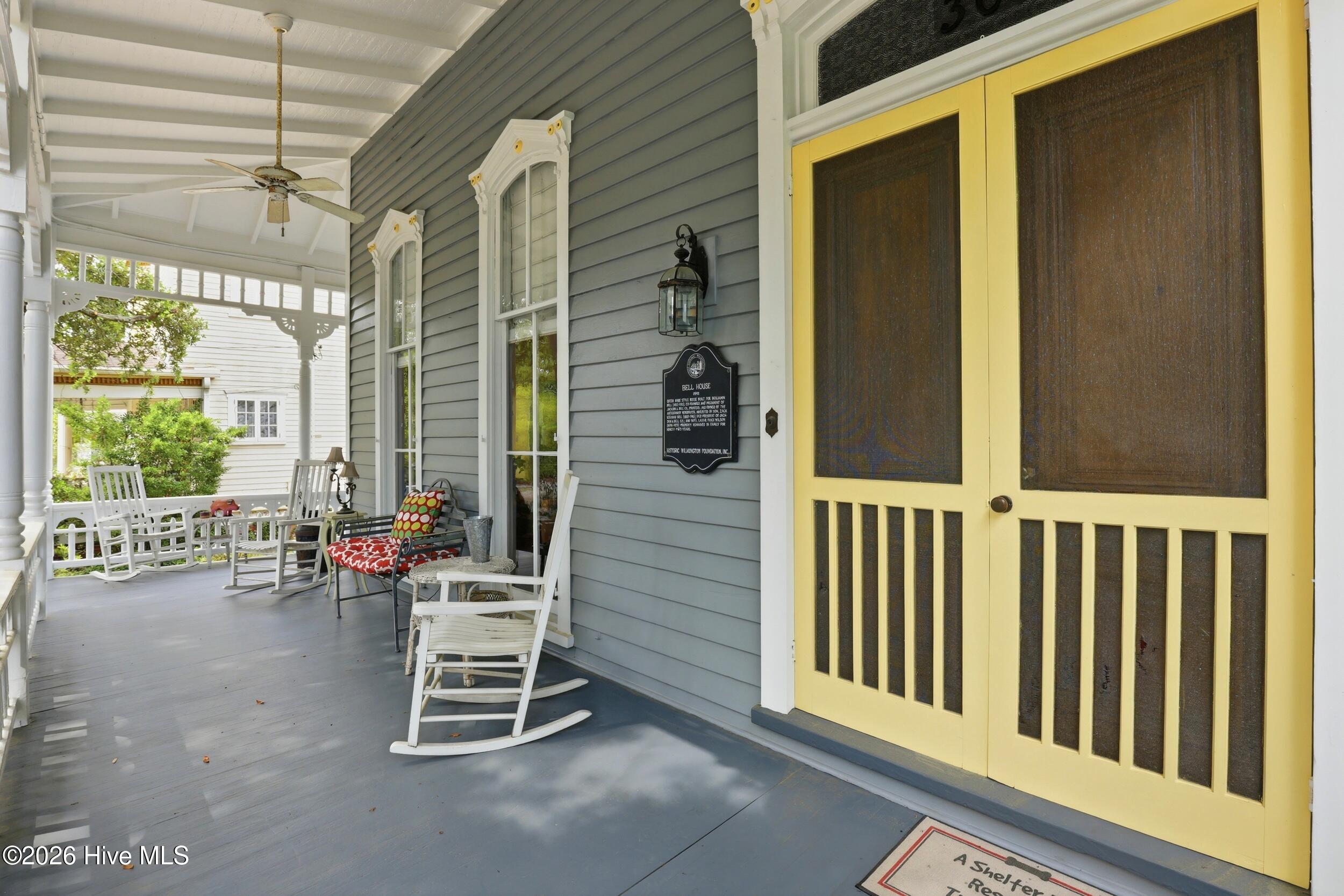 306 S 4th Street Property Photo 5