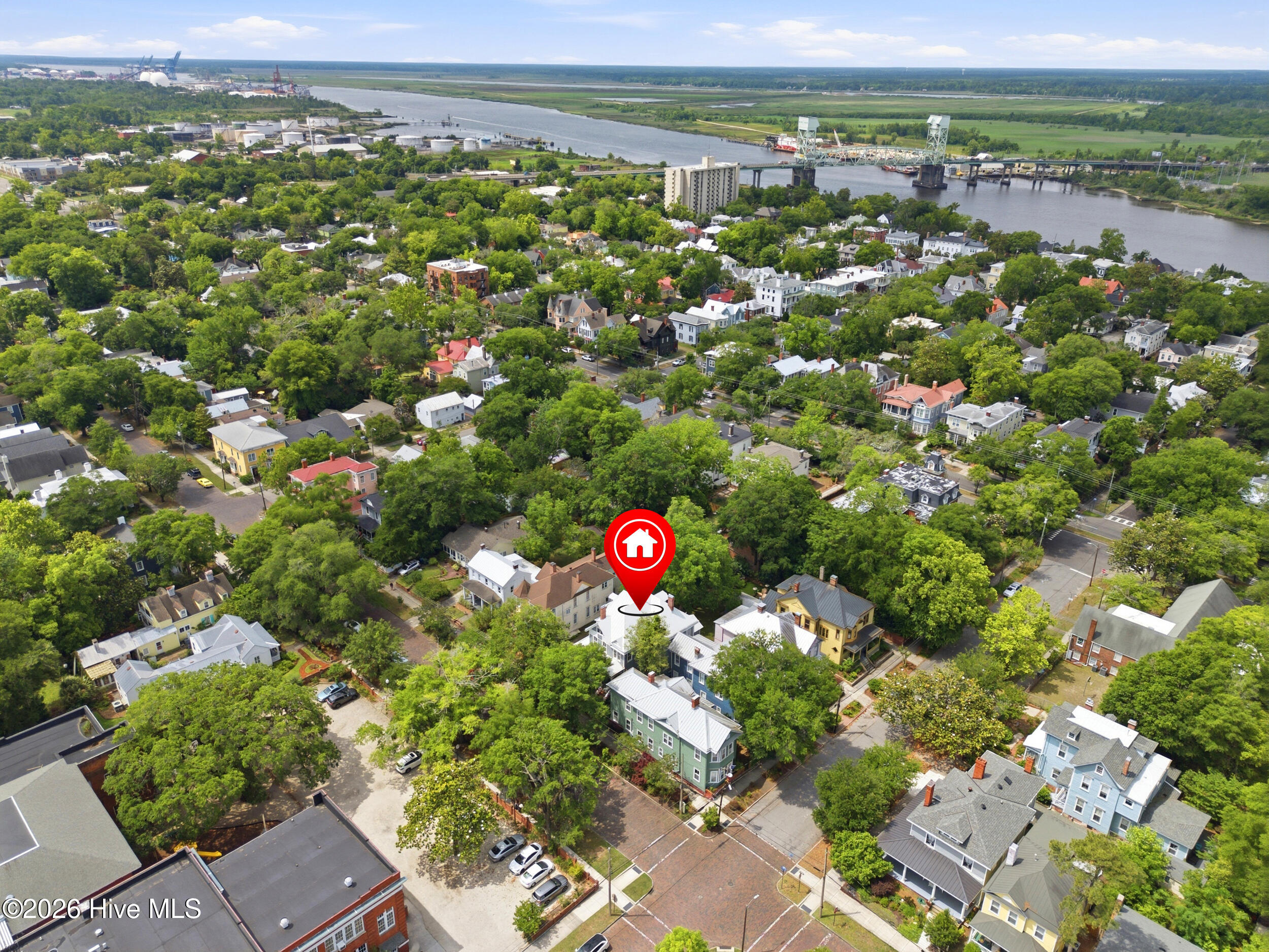 306 S 4th Street Property Photo 7