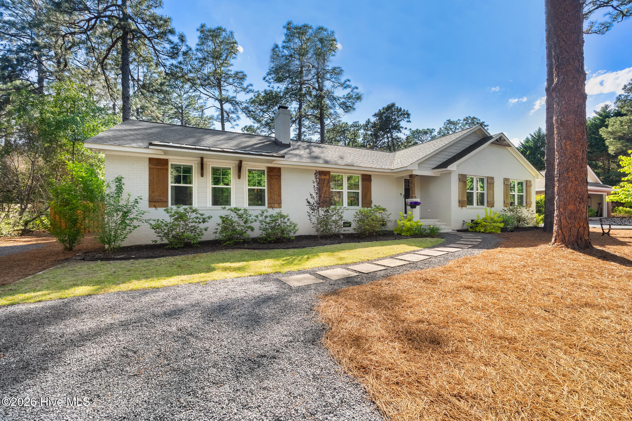 5 Mcleod Road Property Photo 1