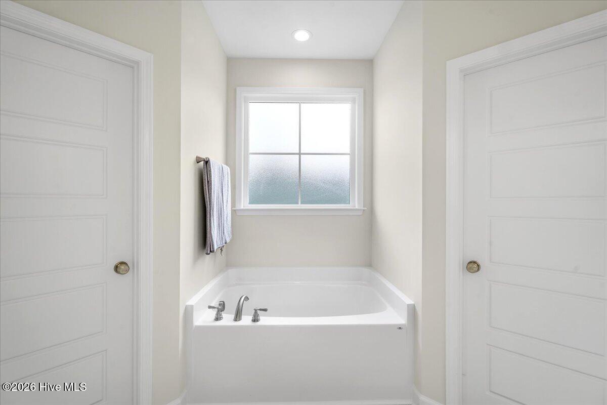 415 Creeks Edge Drive Property Photo 22