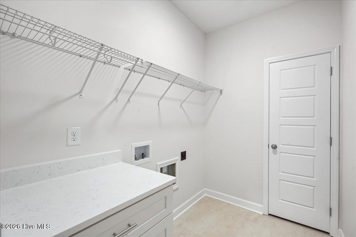 415 Creeks Edge Drive Property Photo 28