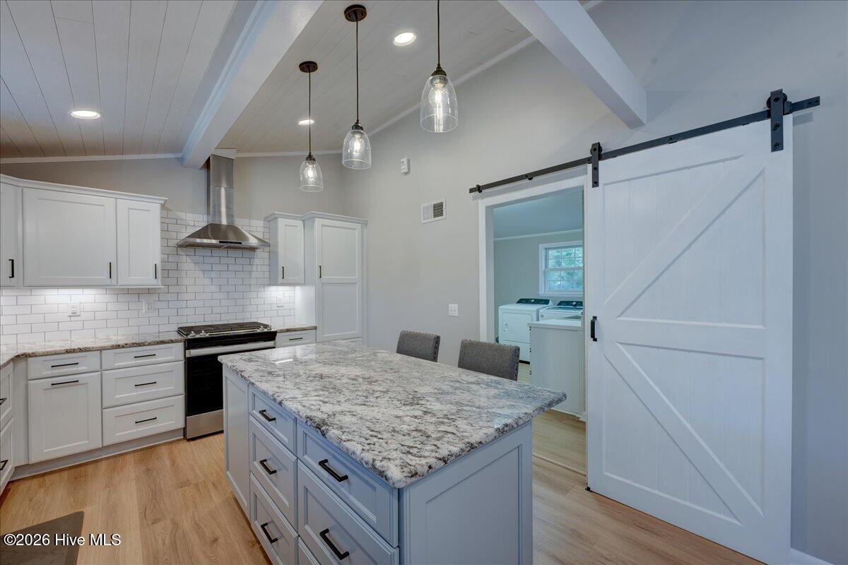 5107 White Oak Drive Property Photo 6