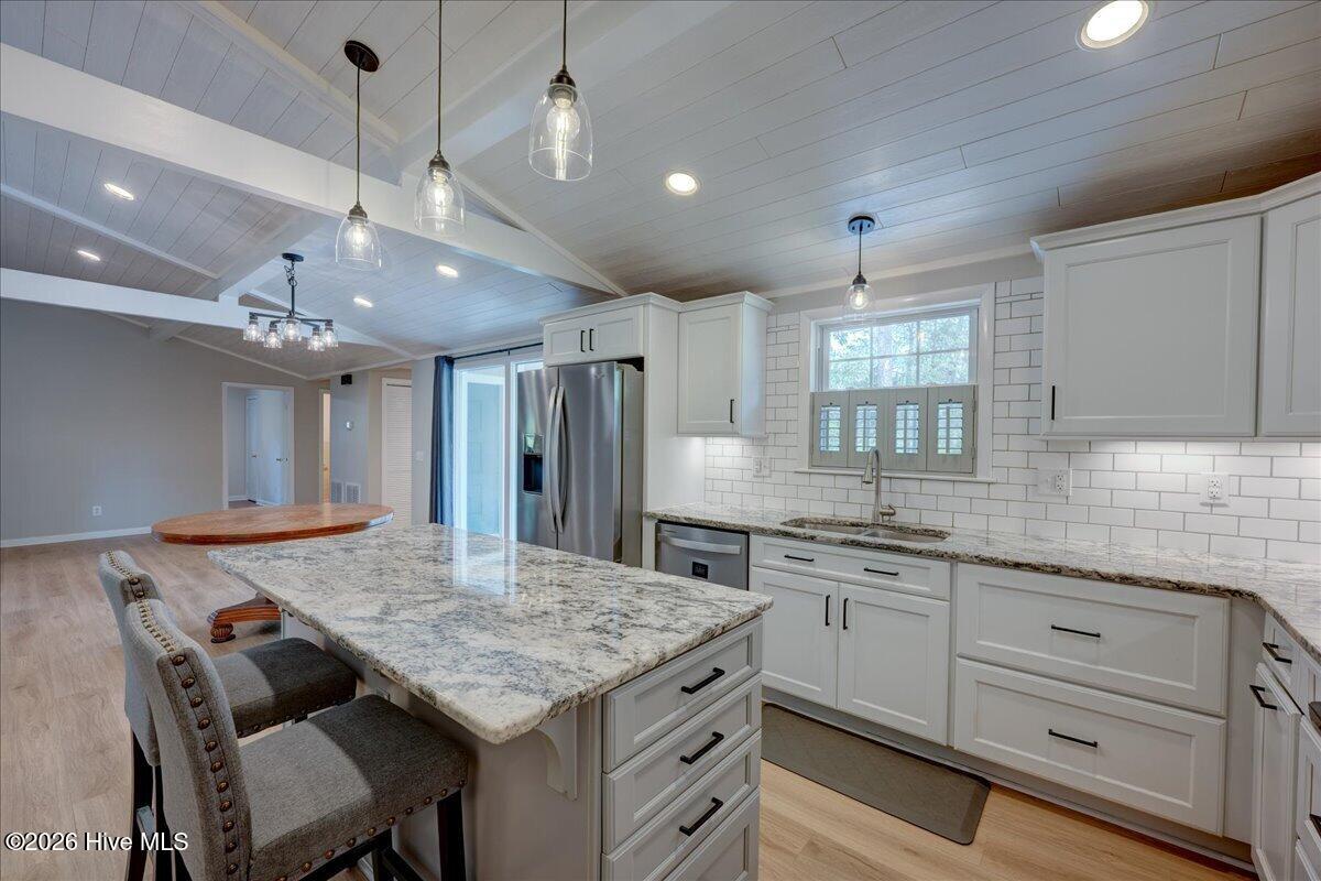 5107 White Oak Drive Property Photo 8
