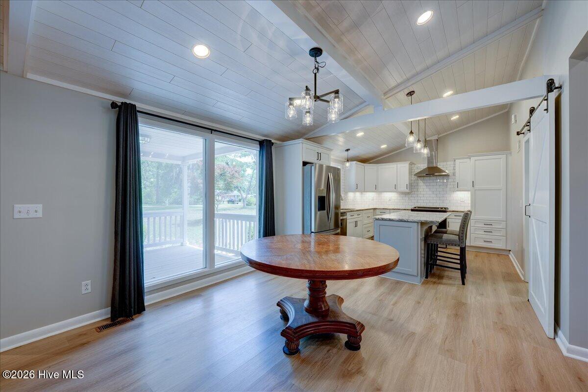 5107 White Oak Drive Property Photo 12