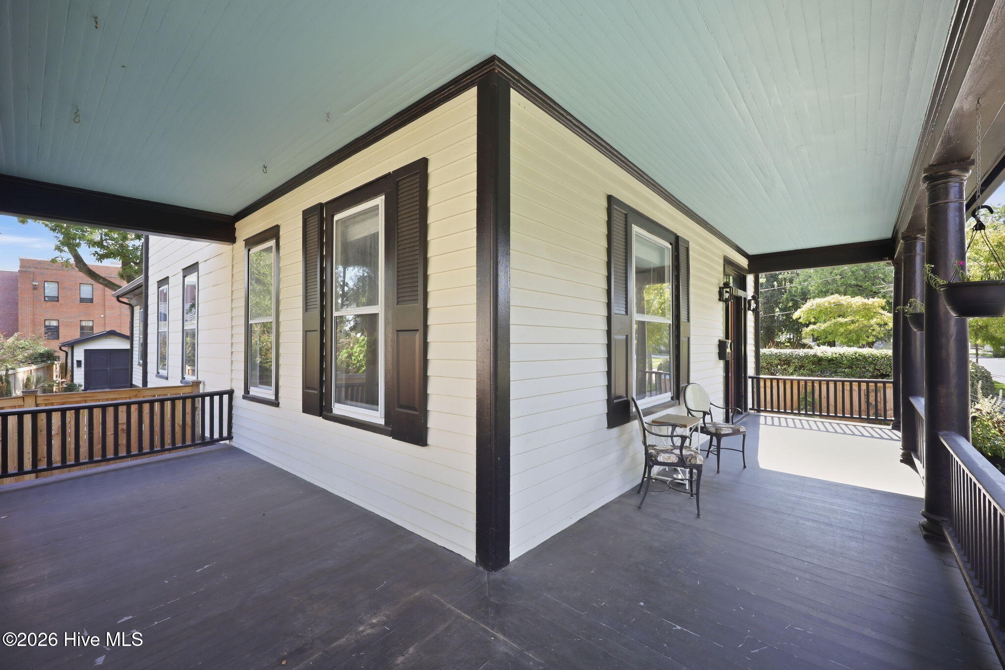 615 New Street Property Photo 64